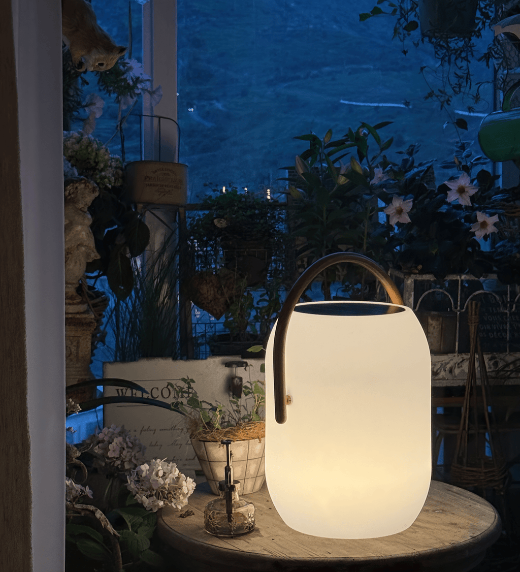 Noria Soft Glow Solar Lantern