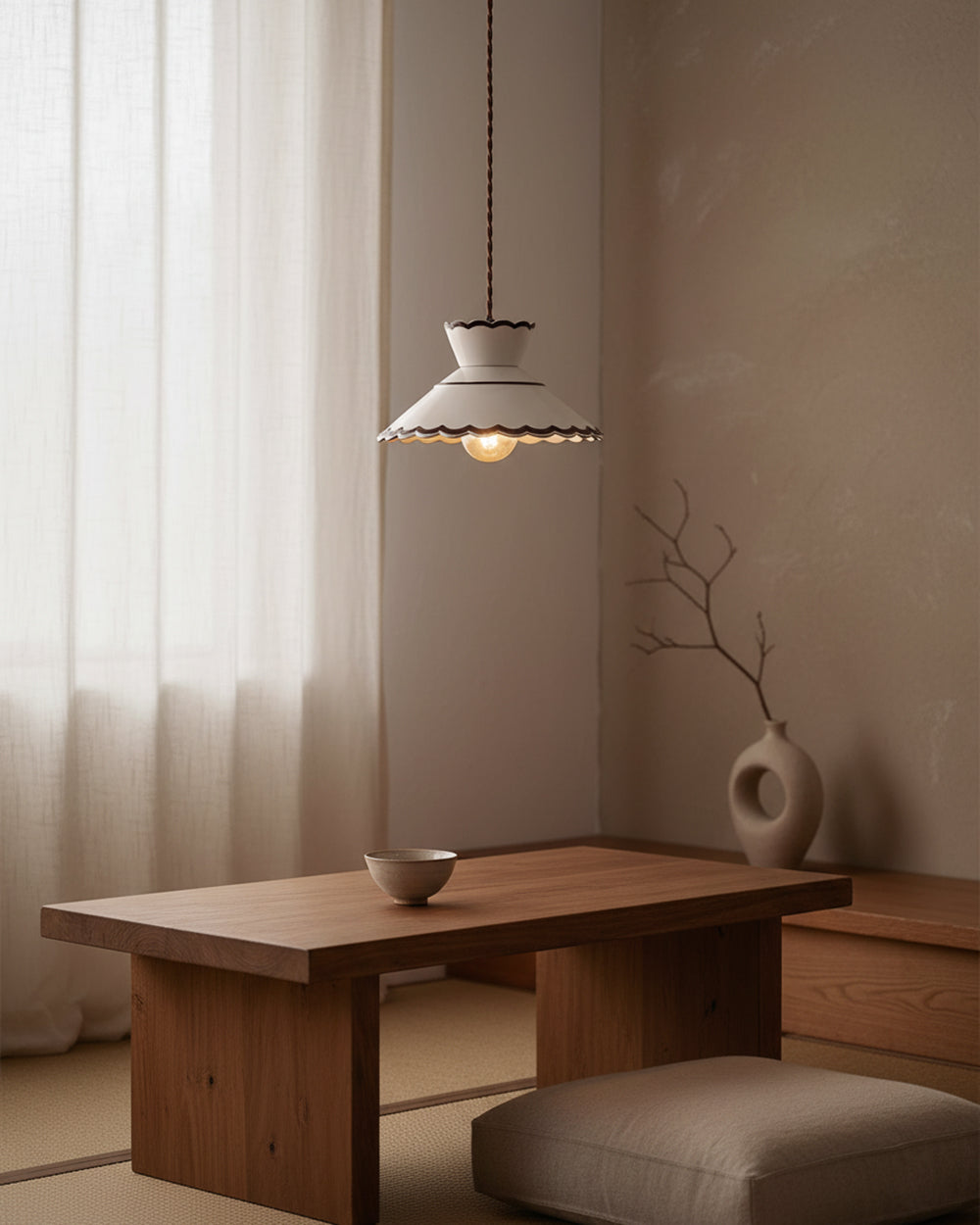 Festonia Ceramic Pendant Light