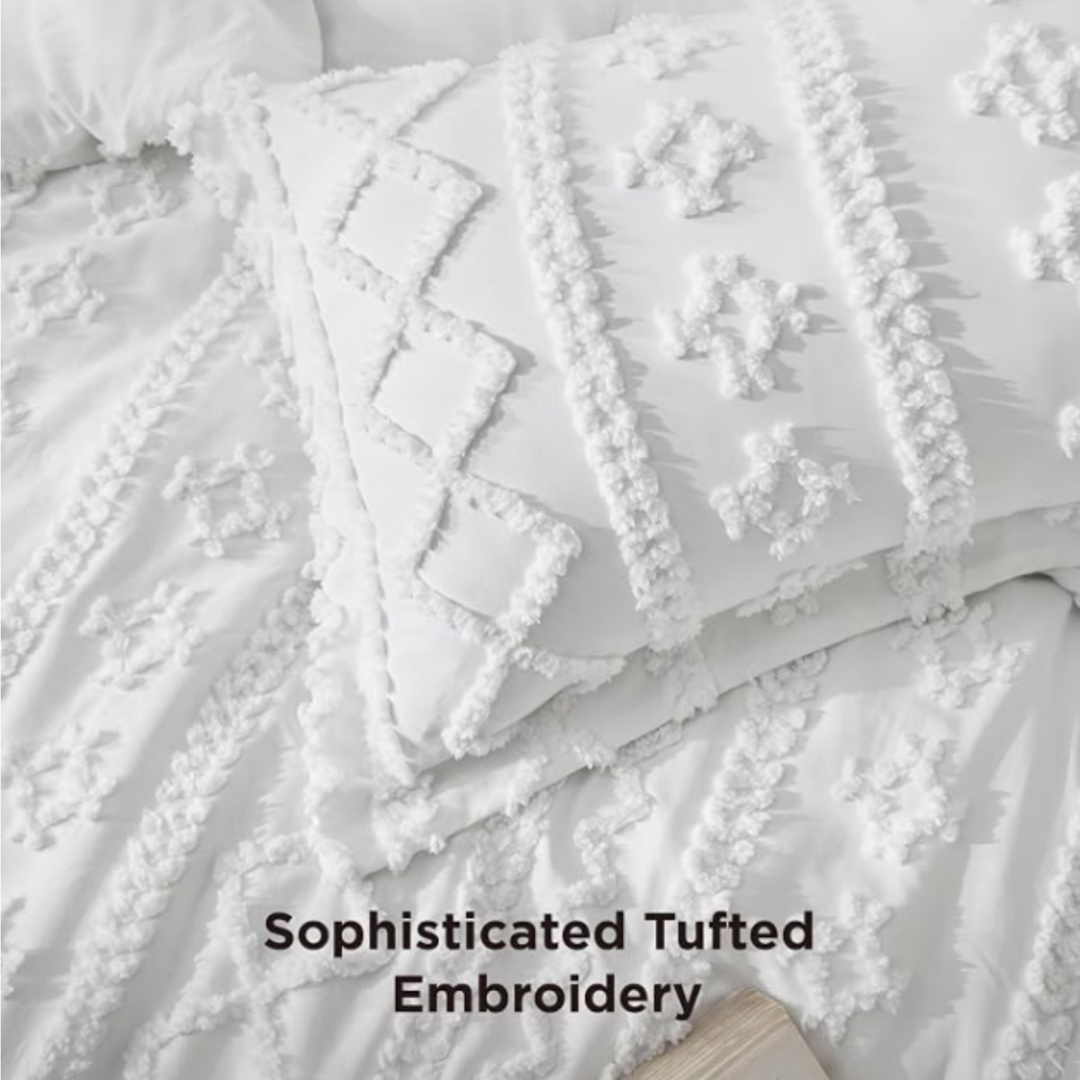 Tufted comforter detail, White