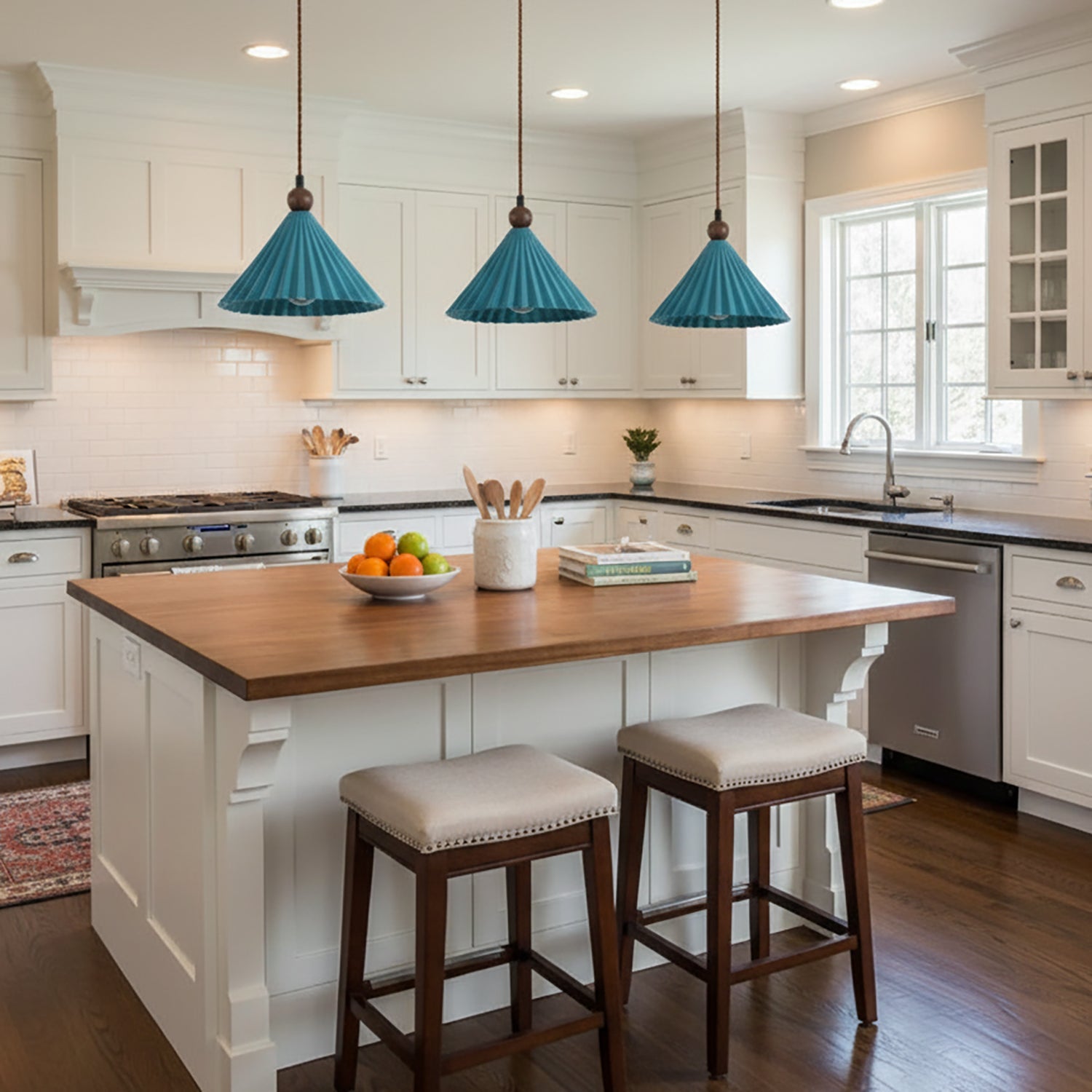 Ceramic Pleated Pendant Light