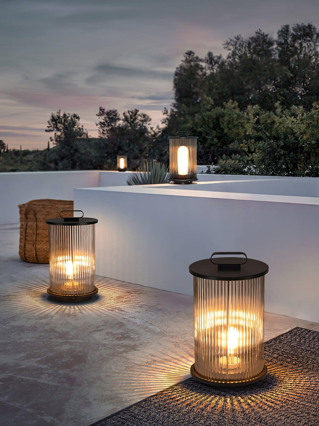 Fjord Orb Garden Lantern Light