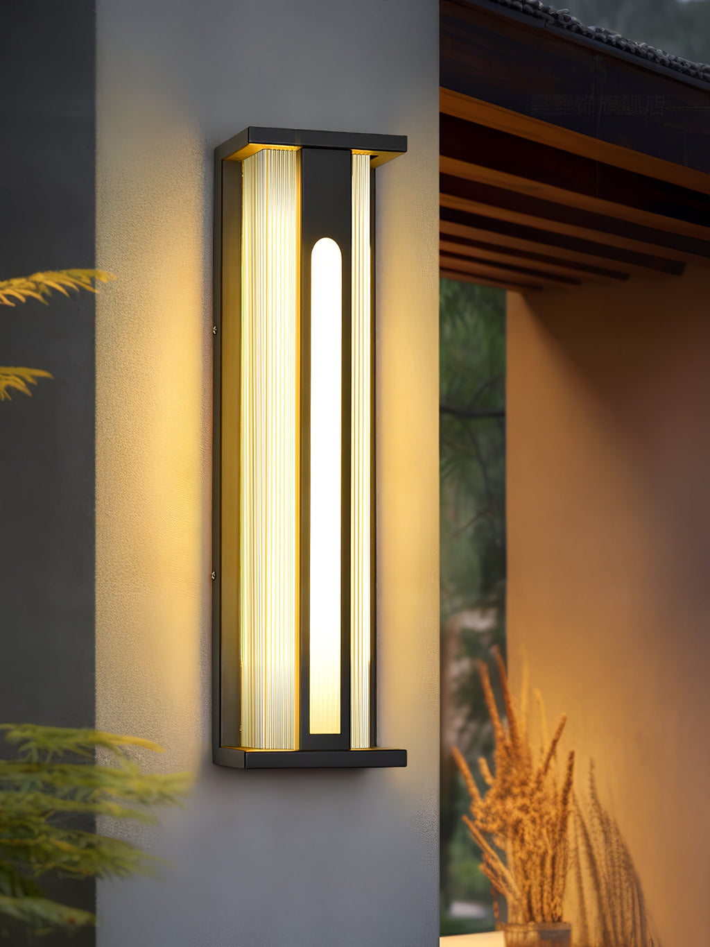 Bellamy Flair Halo Wall Light