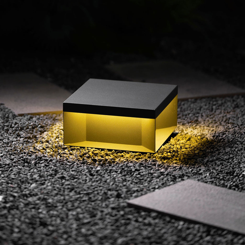 Obsidian Box Post Light