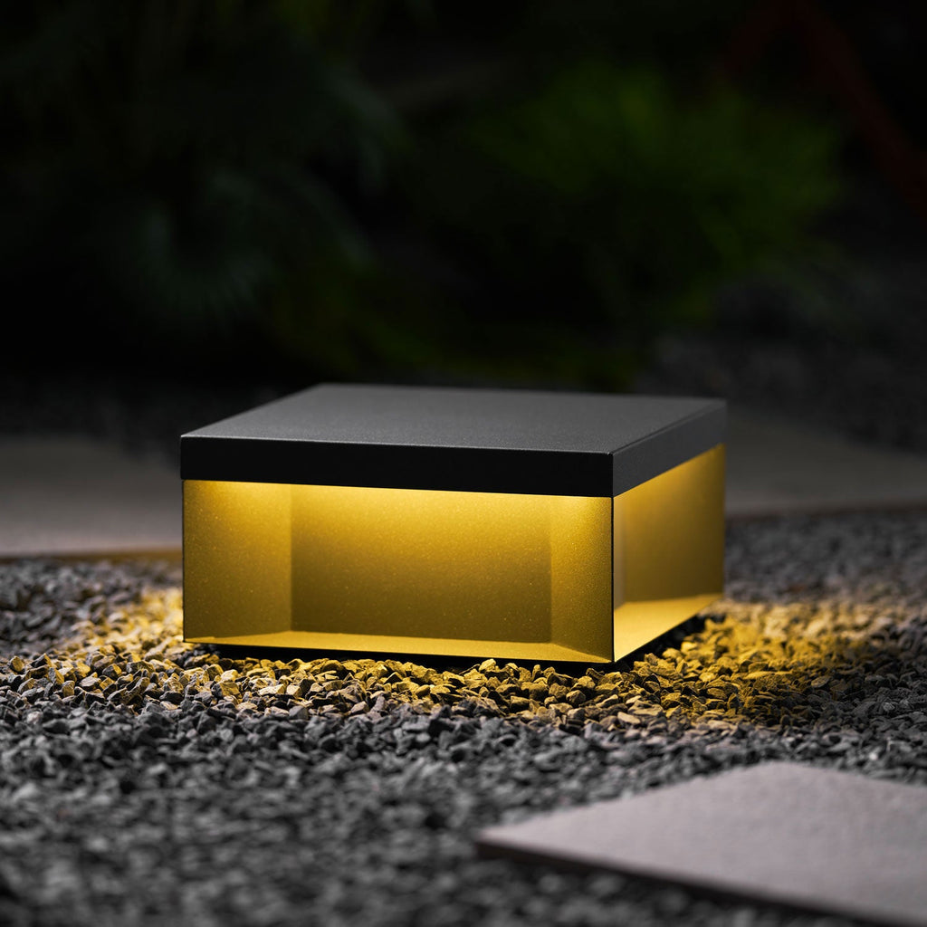Obsidian Box Post Light
