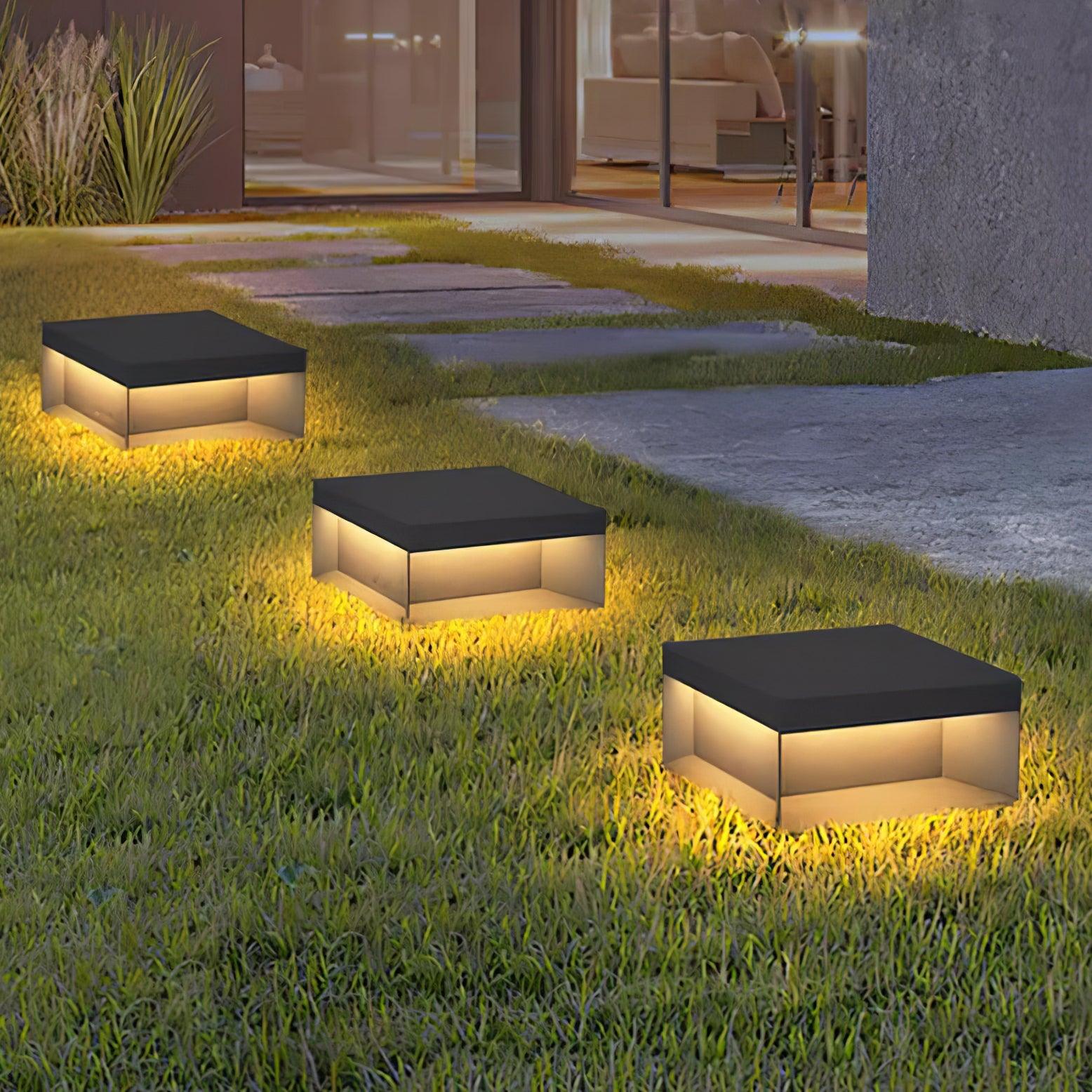 Obsidian Box Post Light