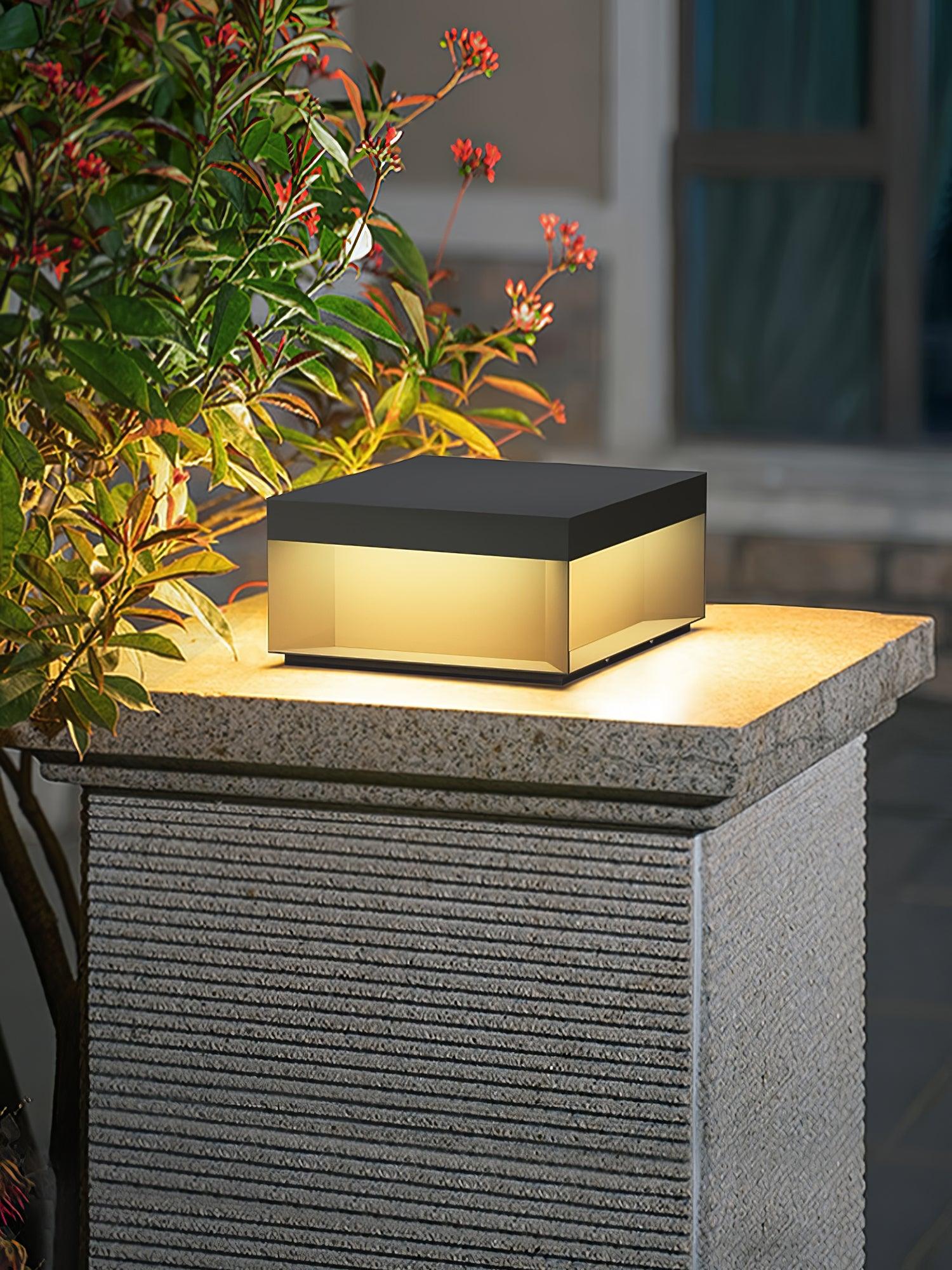 Obsidian Box Post Light