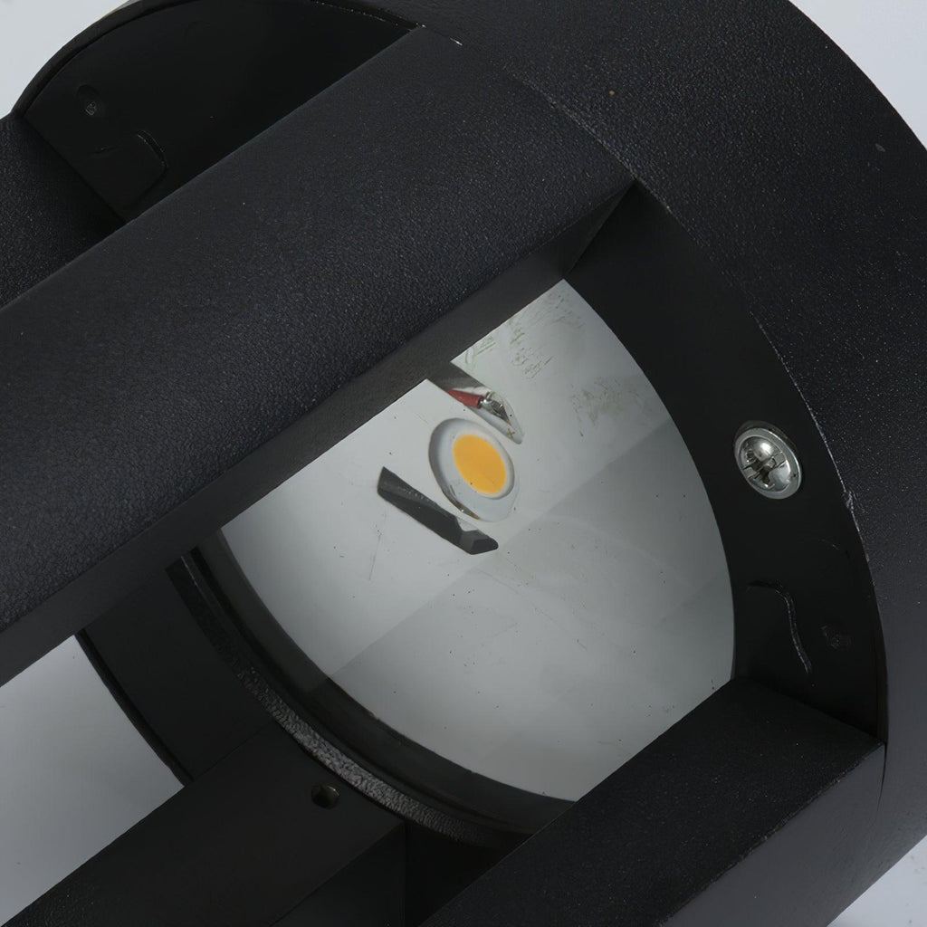 Vanta Cylindrical Path Light