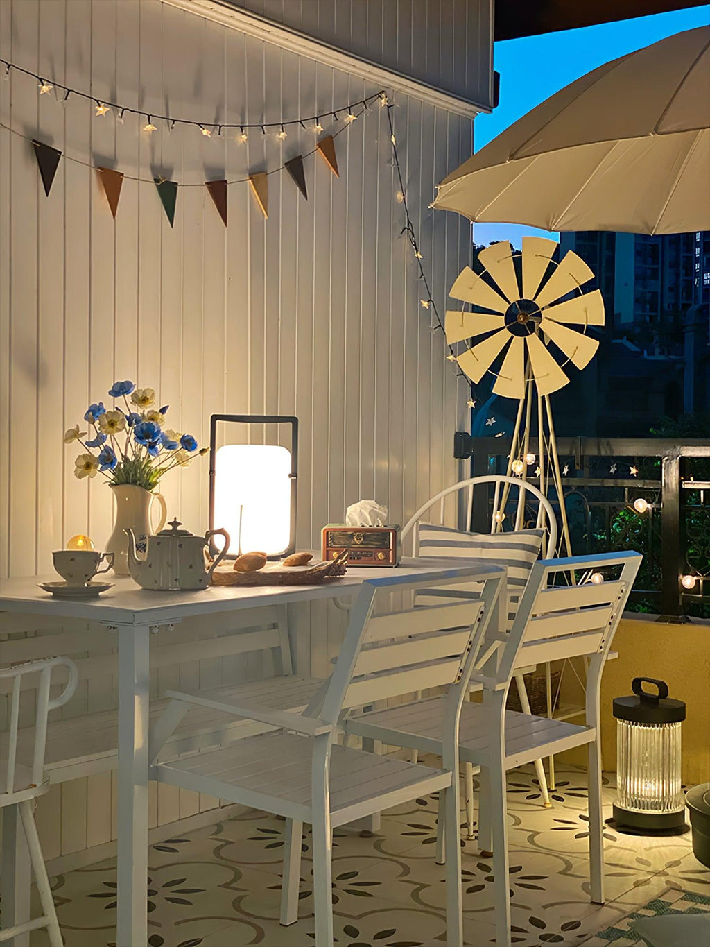 Arcus Minimal Outdoor Lamp
