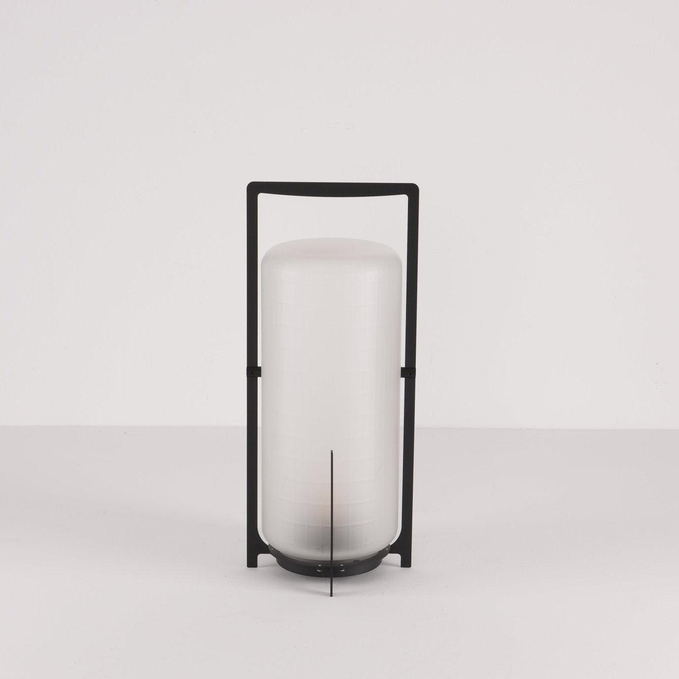Arcus Minimal Outdoor Lamp