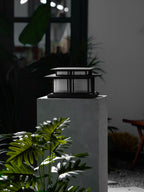 Boilyn Mono Pillar Light