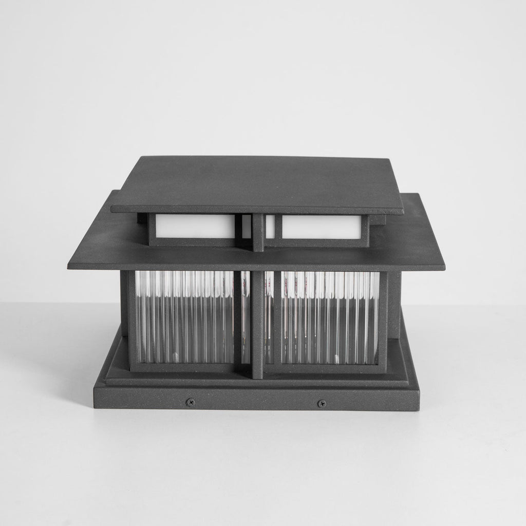 Boilyn Mono Pillar Light
