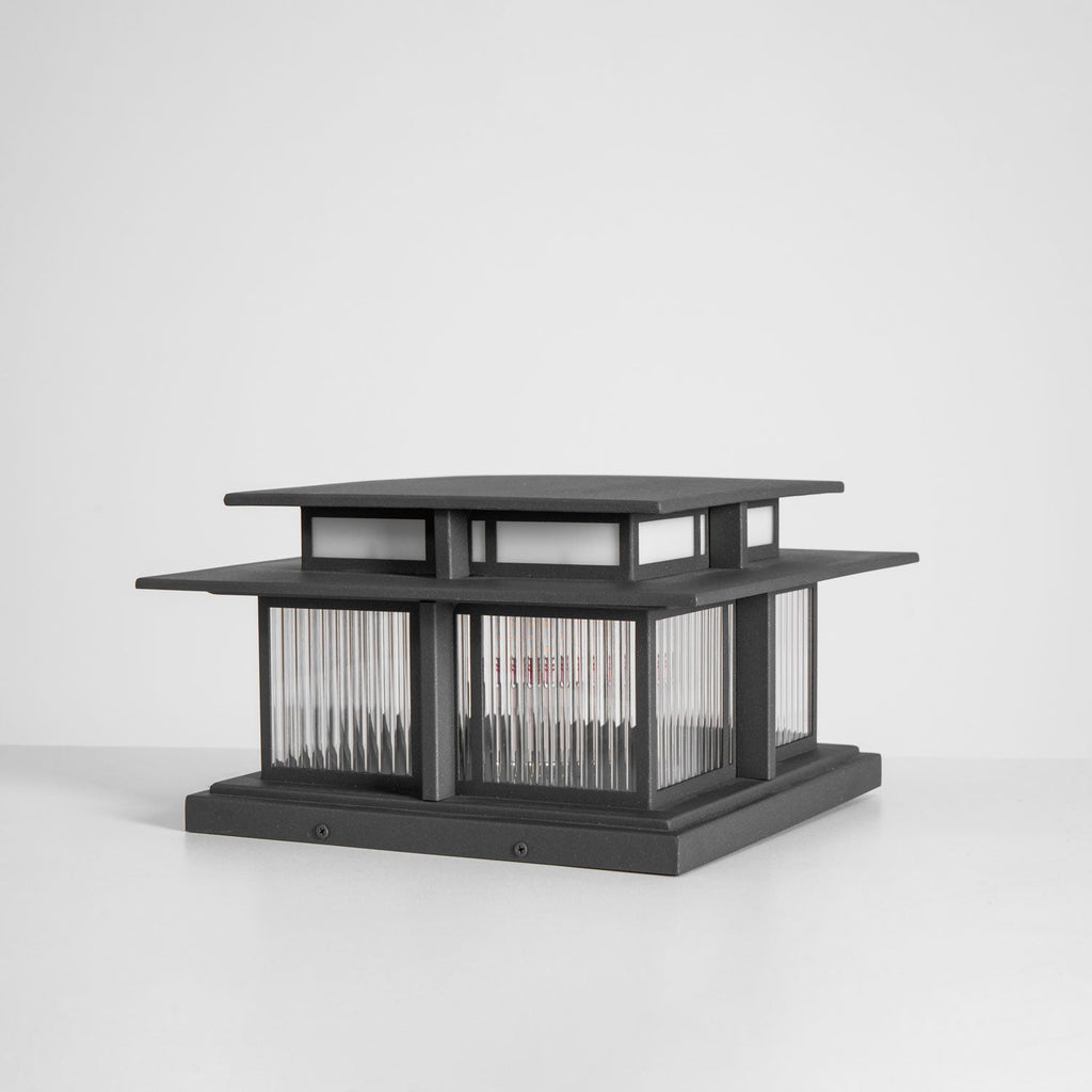 Boilyn Mono Pillar Light