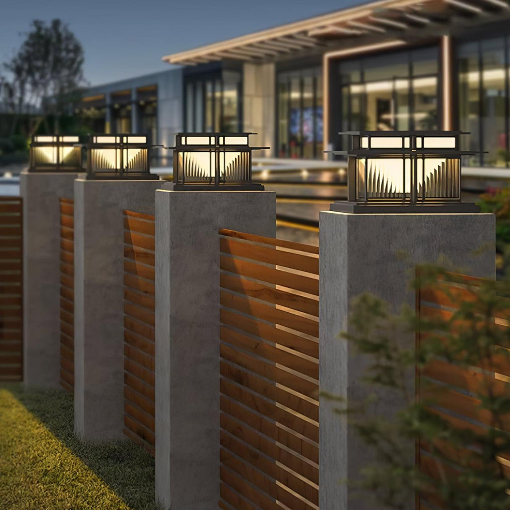 Boilyn Mono Solar Pillar Light