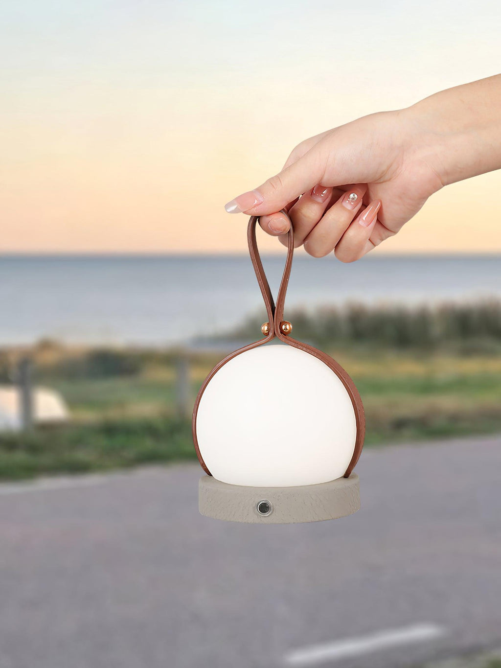 Bola Aura Lantern Table Lamp
