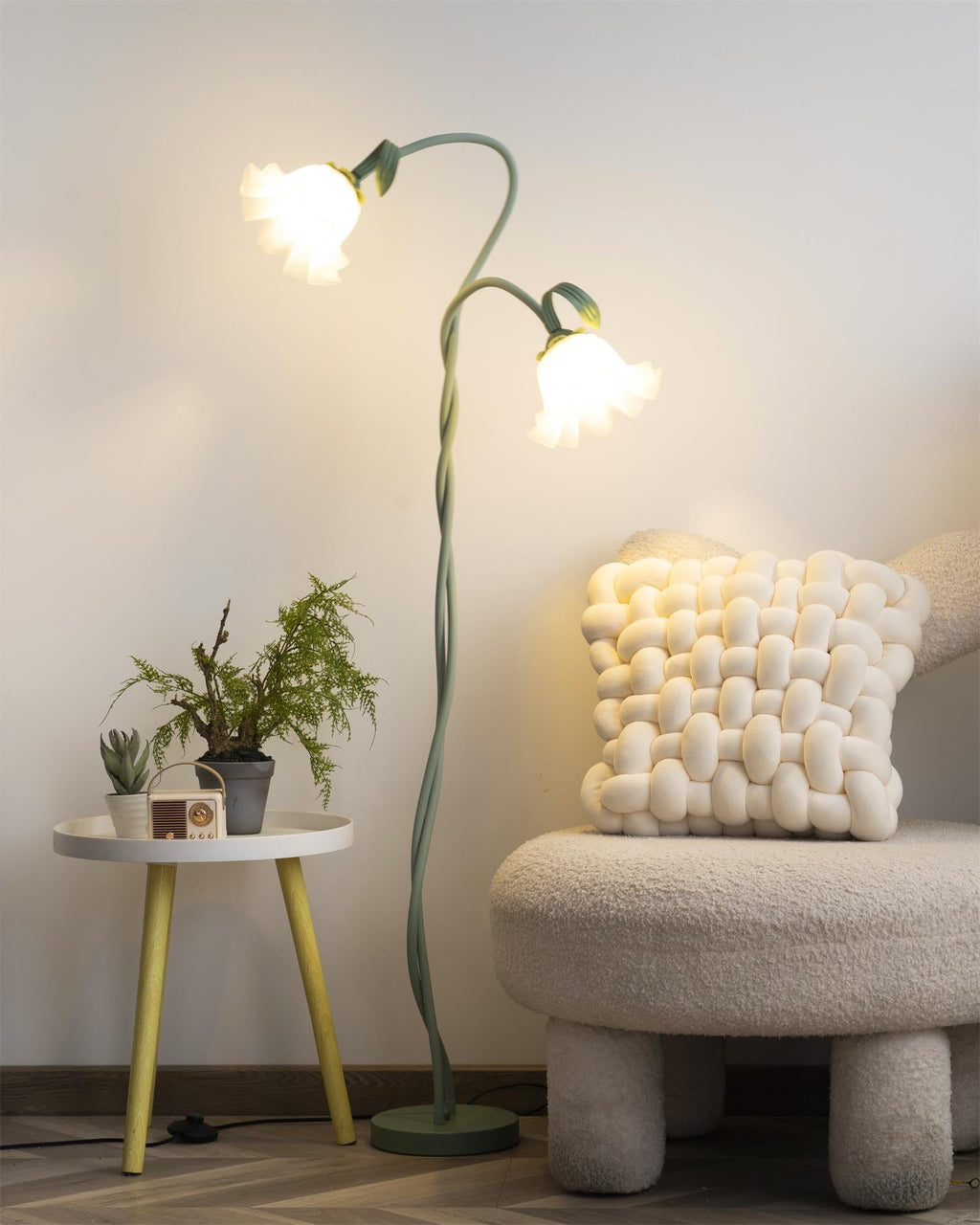 Calla Lily Sculptural Floor Lamp