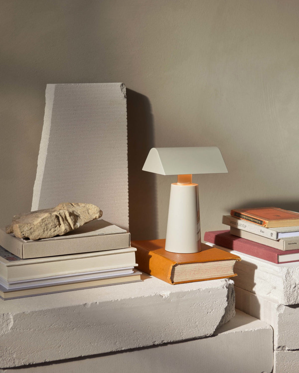 Caret Cordless Table Lamp