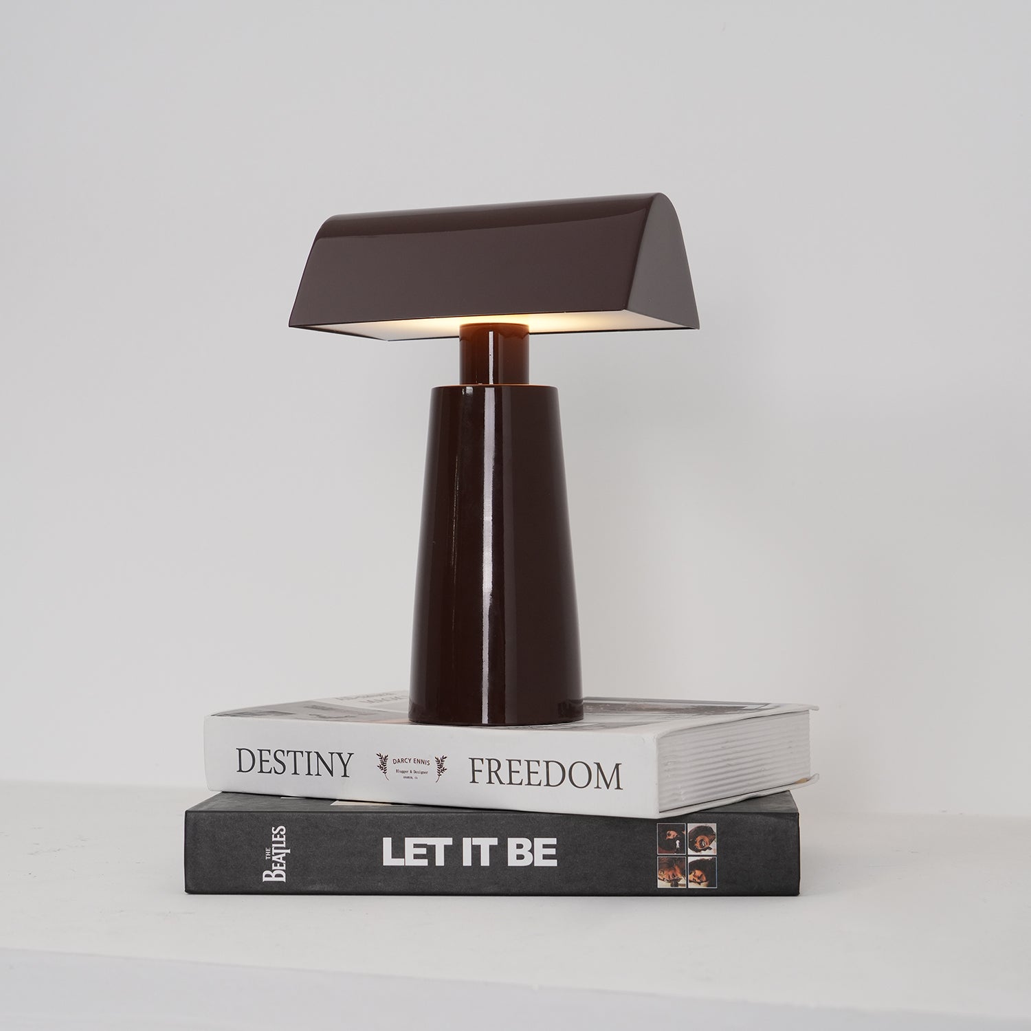 Caret Cordless Table Lamp