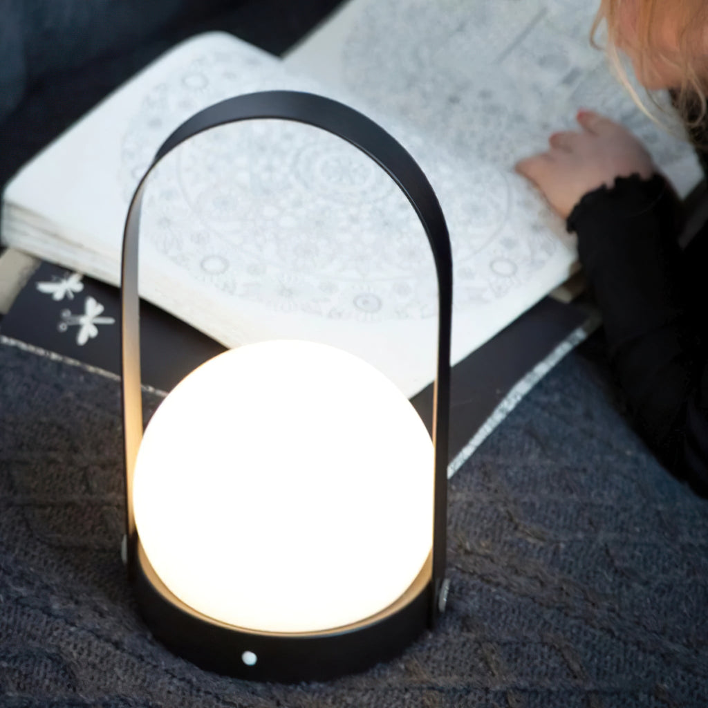 Arc Sculpted Table Lamp