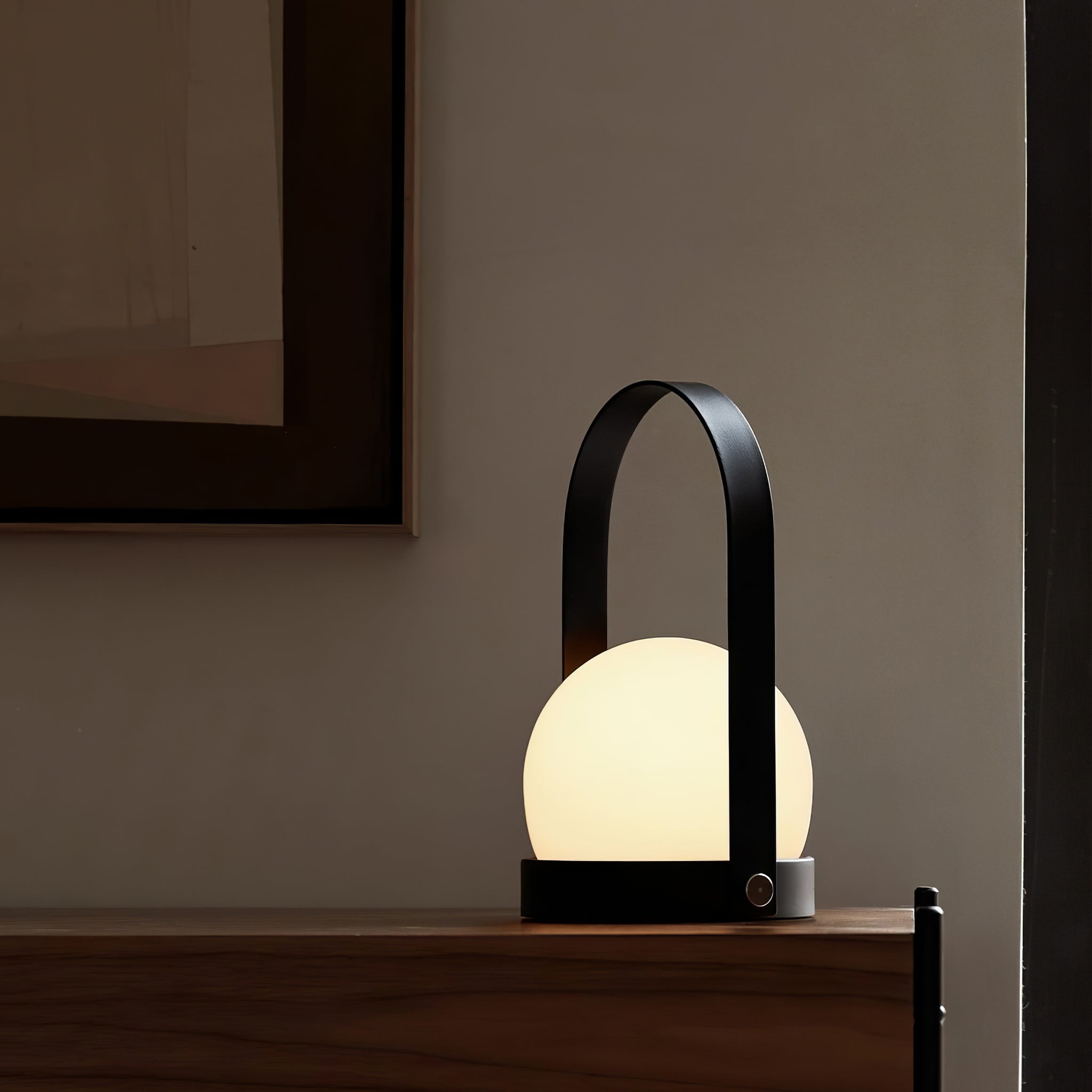 Arc Sculpted Table Lamp