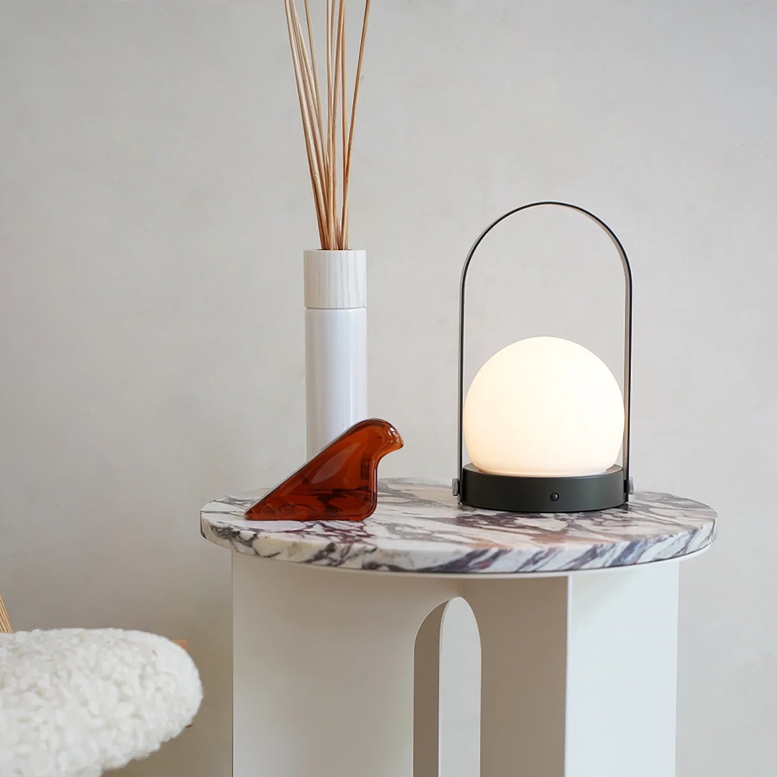 Arc Sculpted Table Lamp