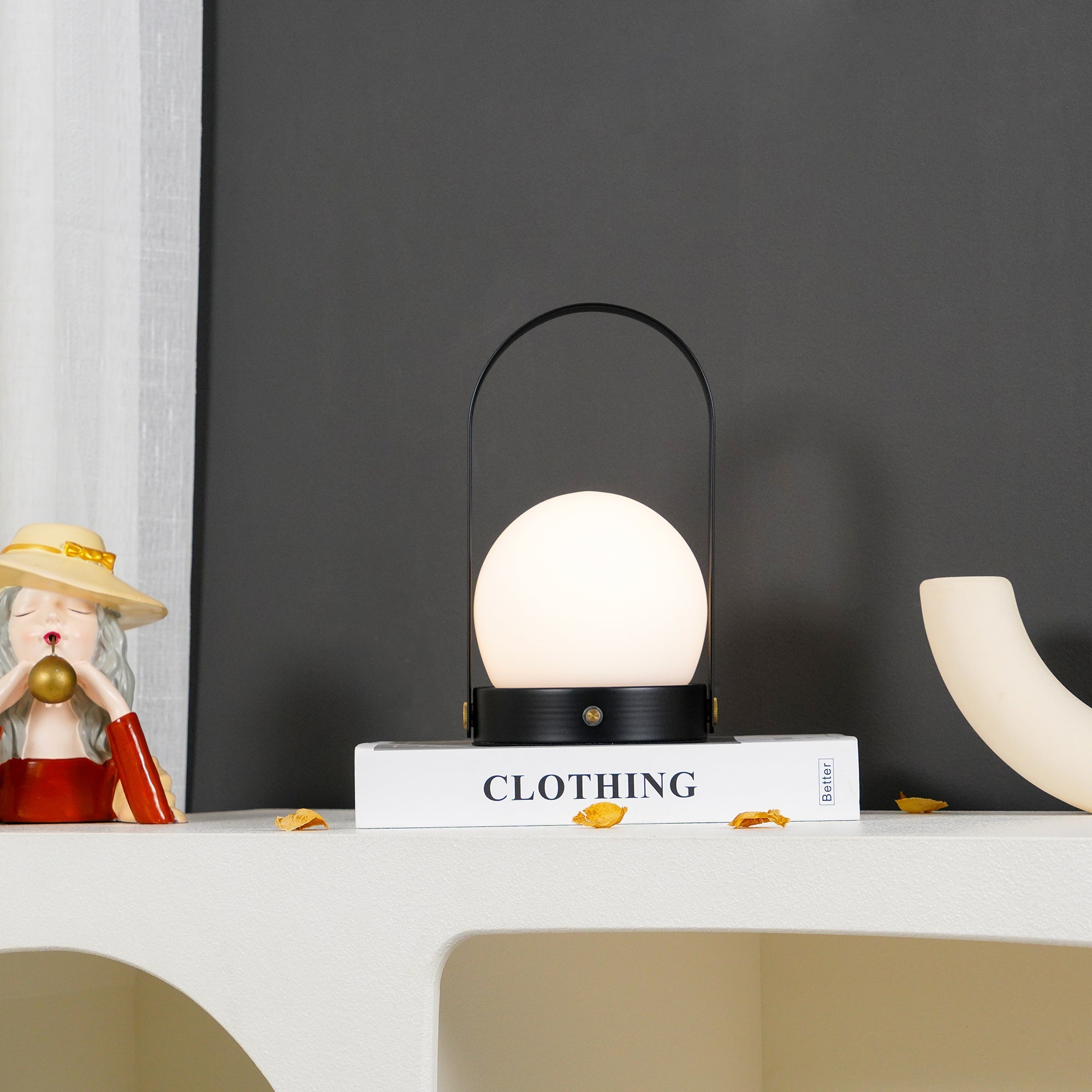 Arc Sculpted Table Lamp