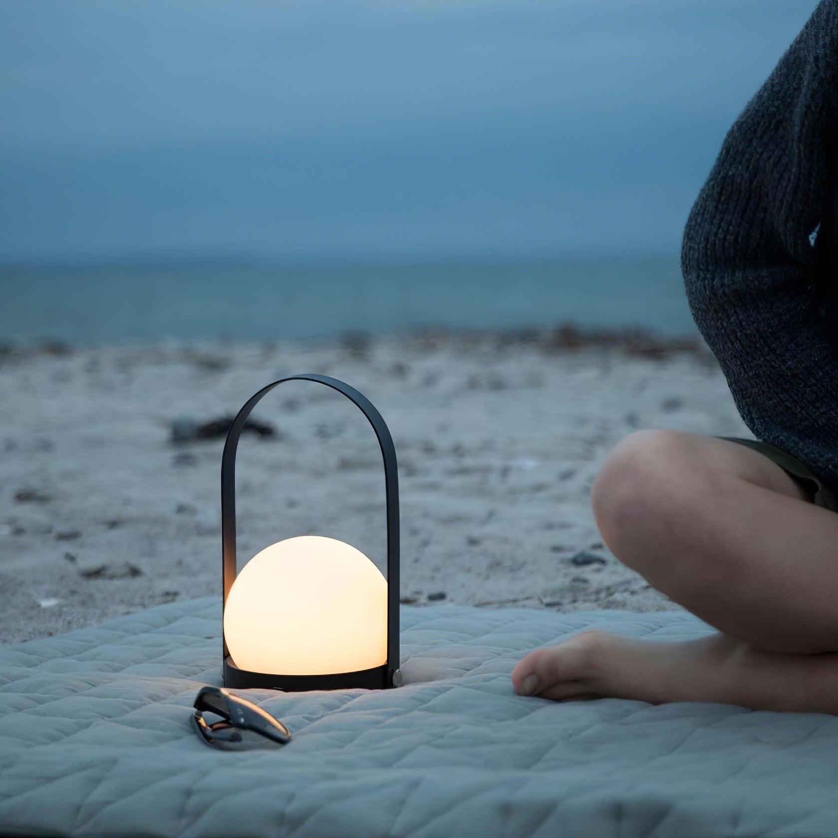 Arc Sculpted Table Lamp