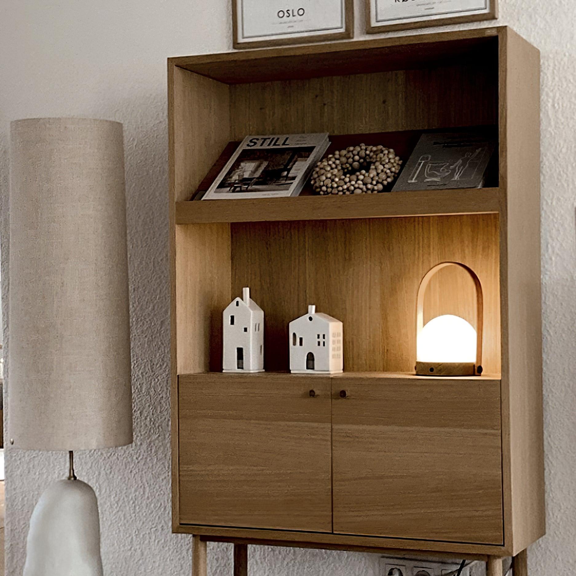 Arc Sculpted Table Lamp