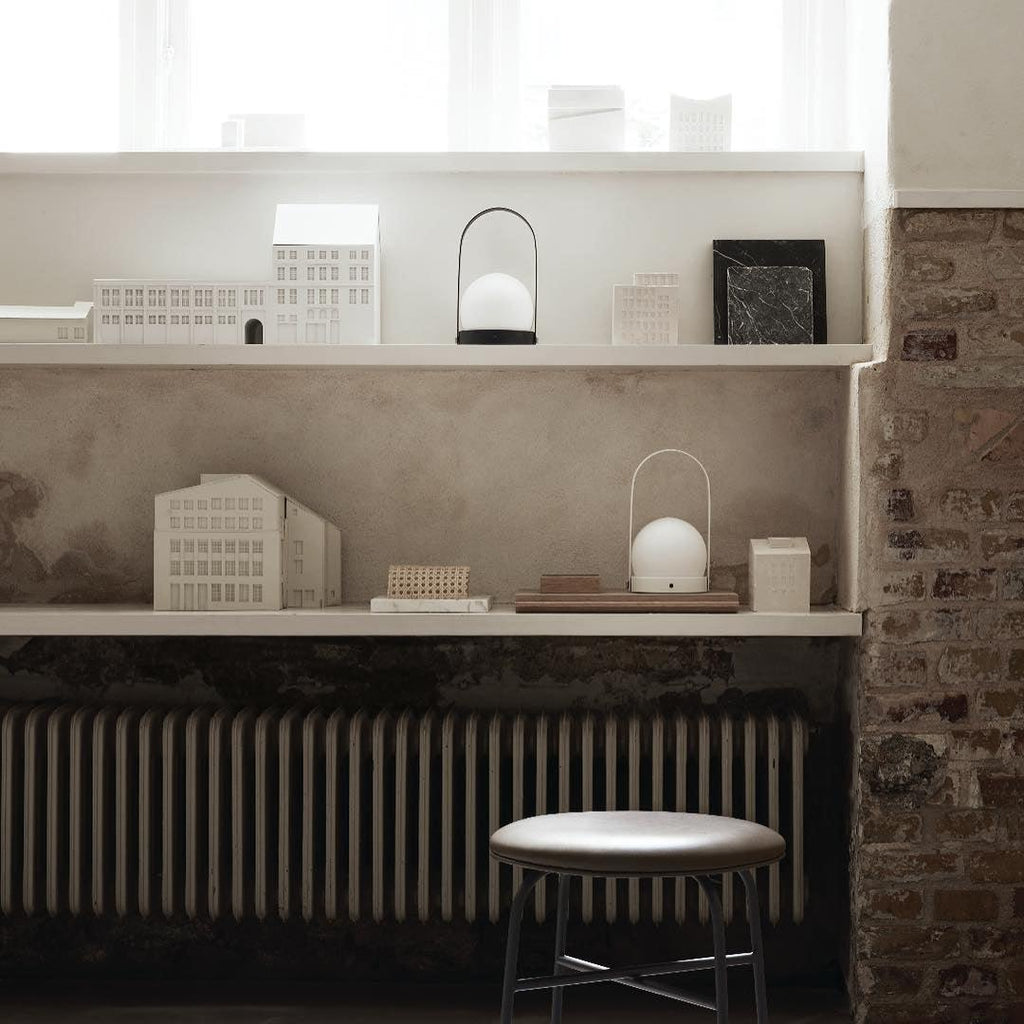Arc Sculpted Table Lamp