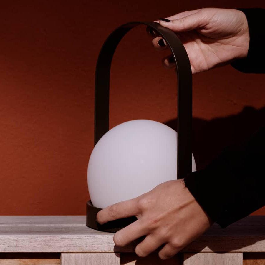 Arc Sculpted Table Lamp