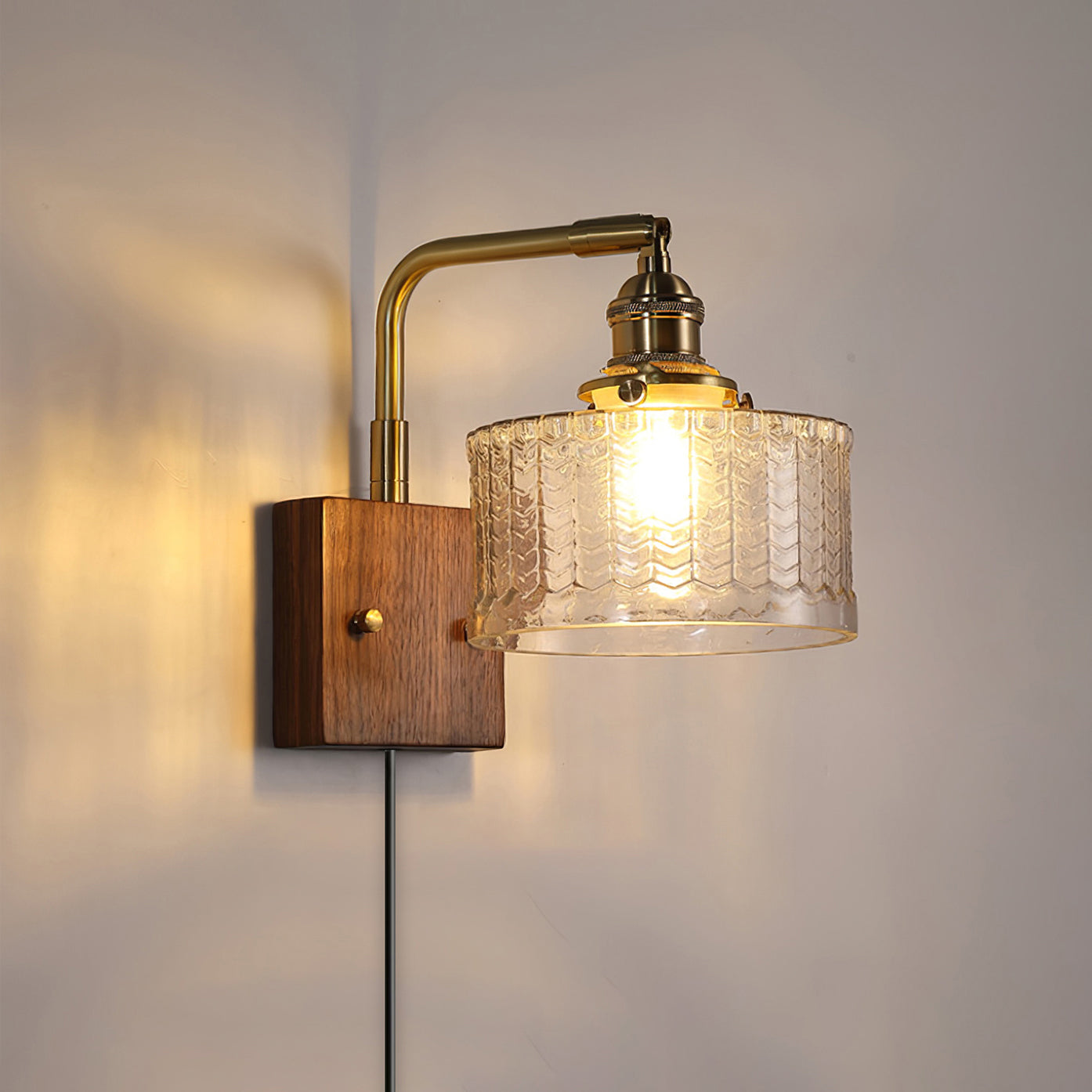 Cavella Plug-In Wall Sconce