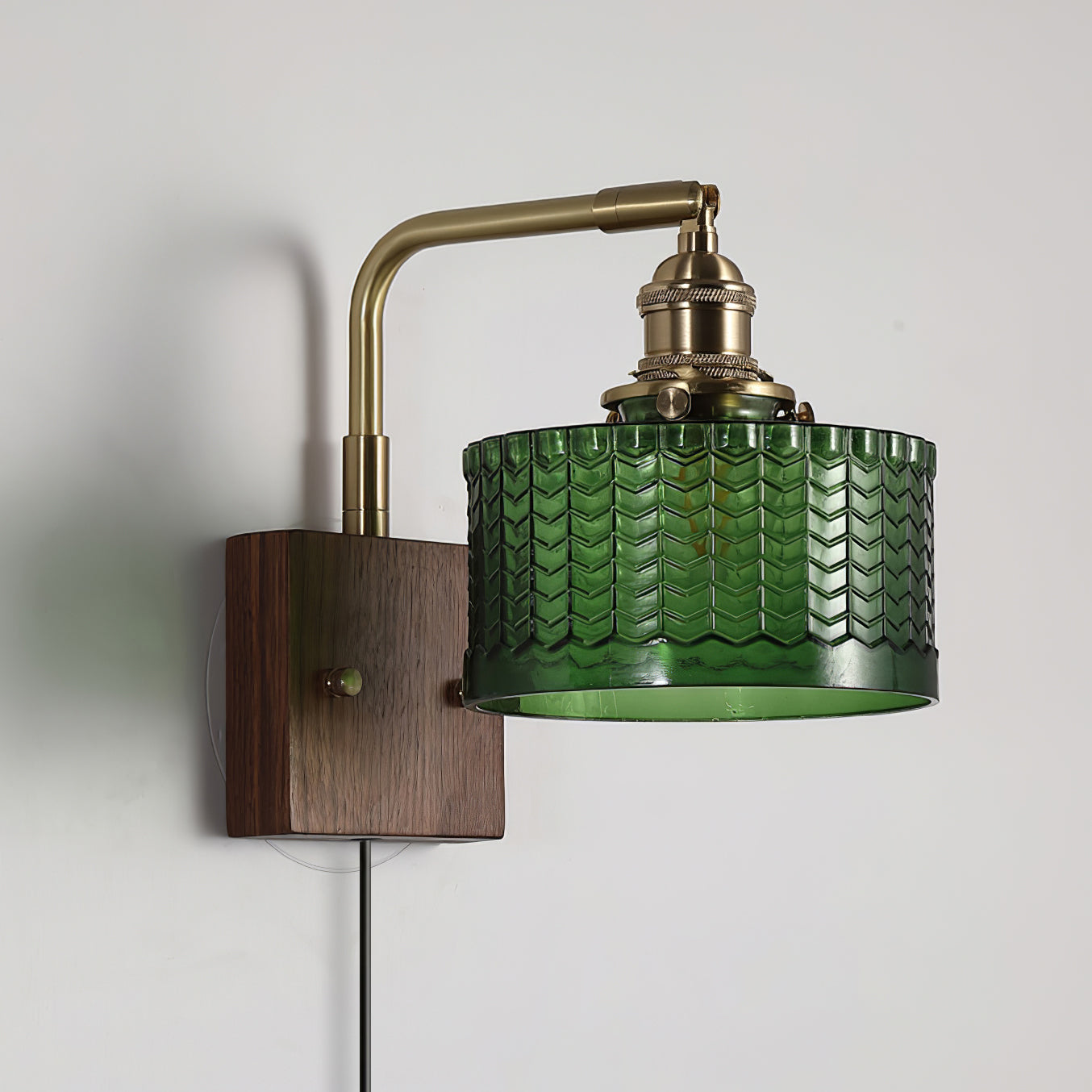 Cavella Plug-In Wall Sconce