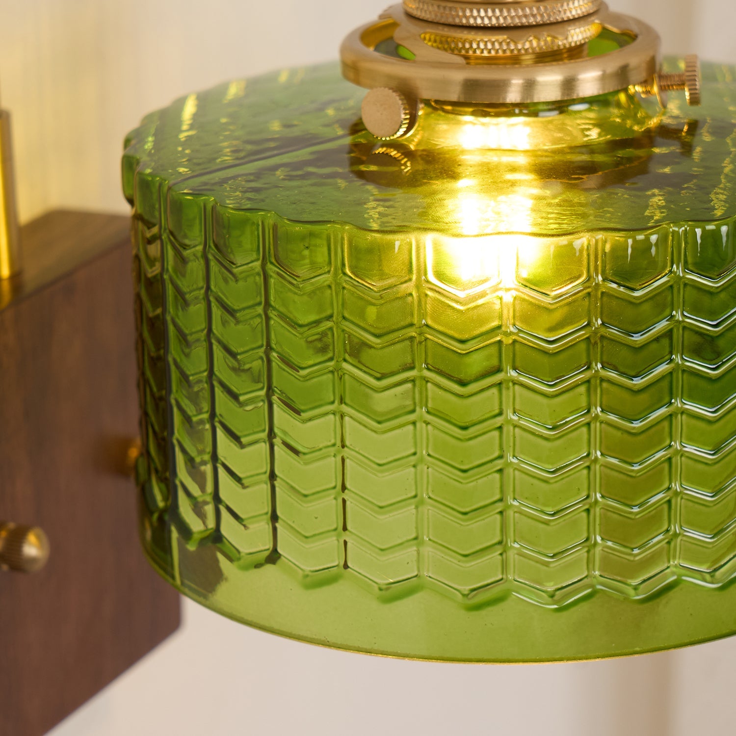 Cavella Fish-Scale Glass Wall Sconce