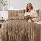 Tufted comforter detail, Brown
