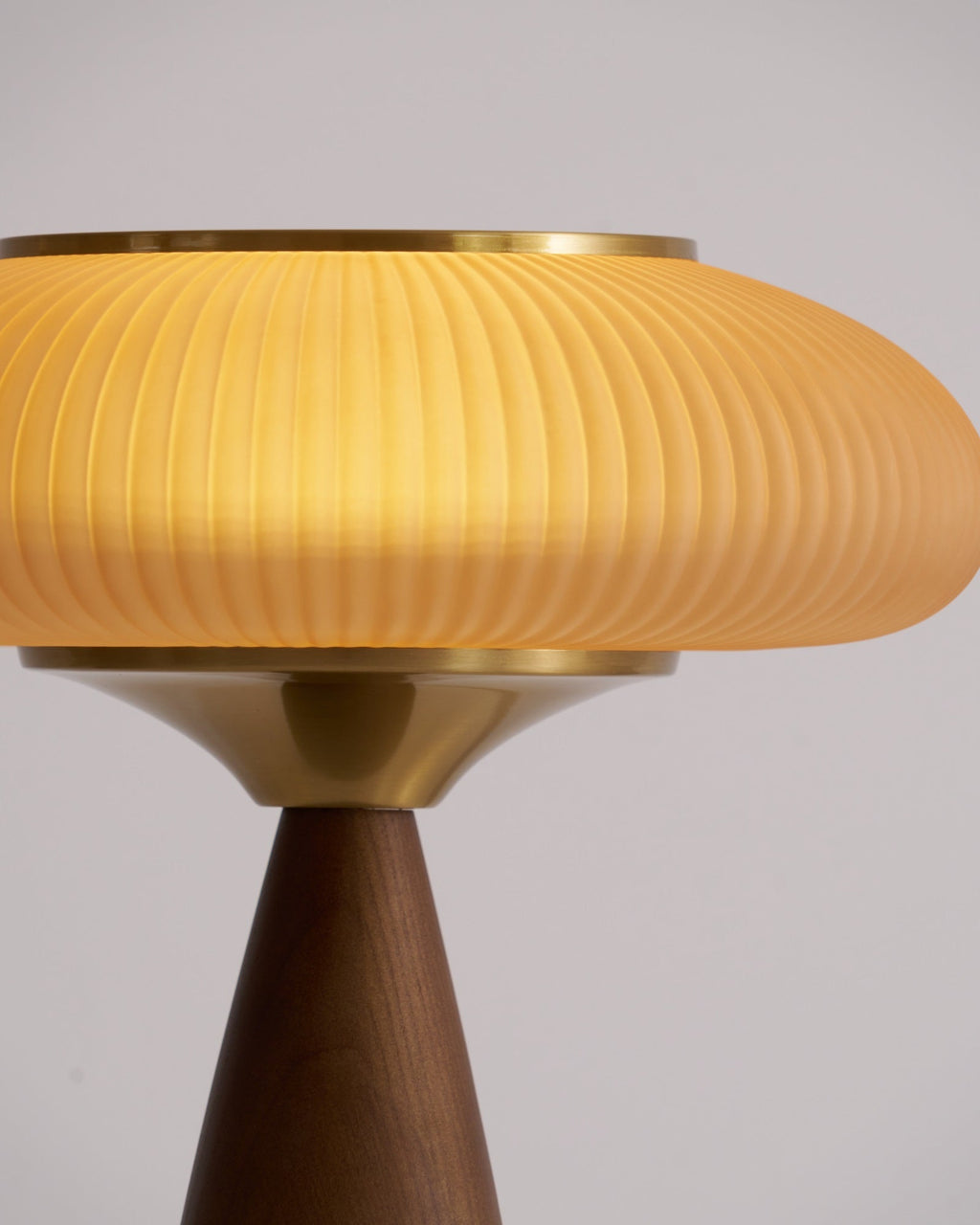 Cielo Arc Wood Table Lamp