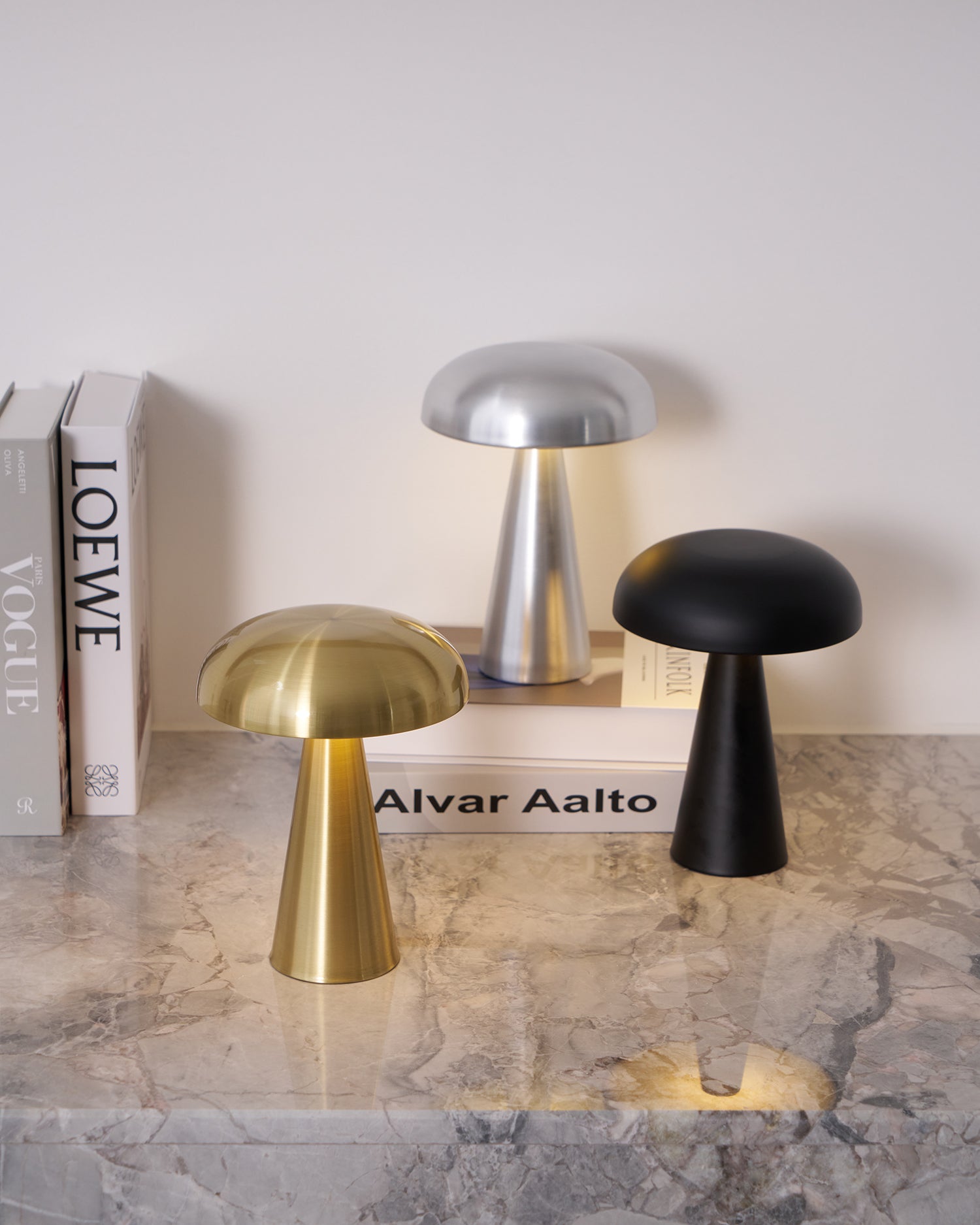 Como Rechargeable Table Lamp