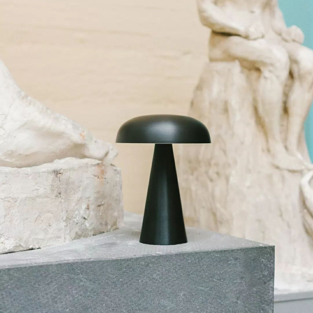 Como Rechargeable Table Lamp