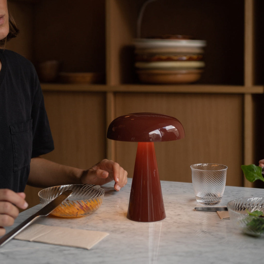 Como Rechargeable Table Lamp