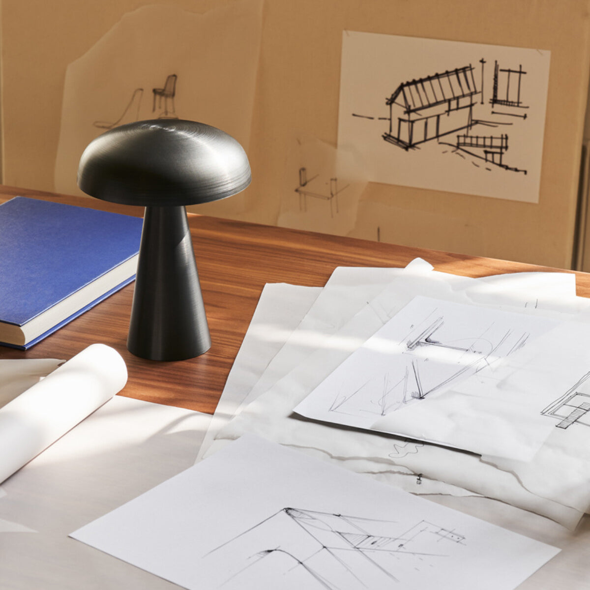 Como Rechargeable Table Lamp