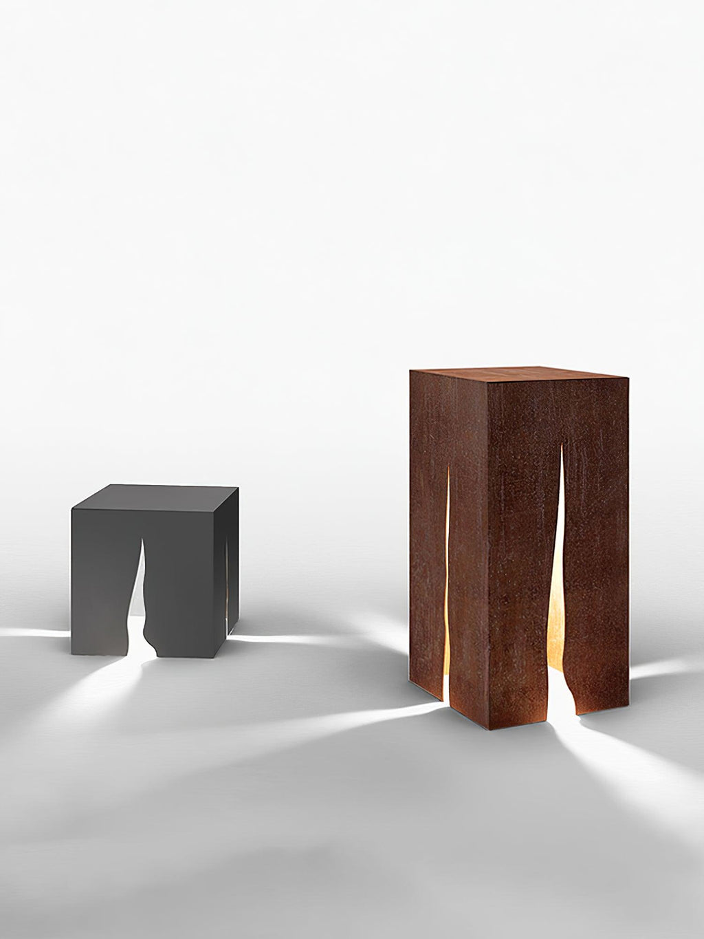 Crack Cube Sculpted Garden Light