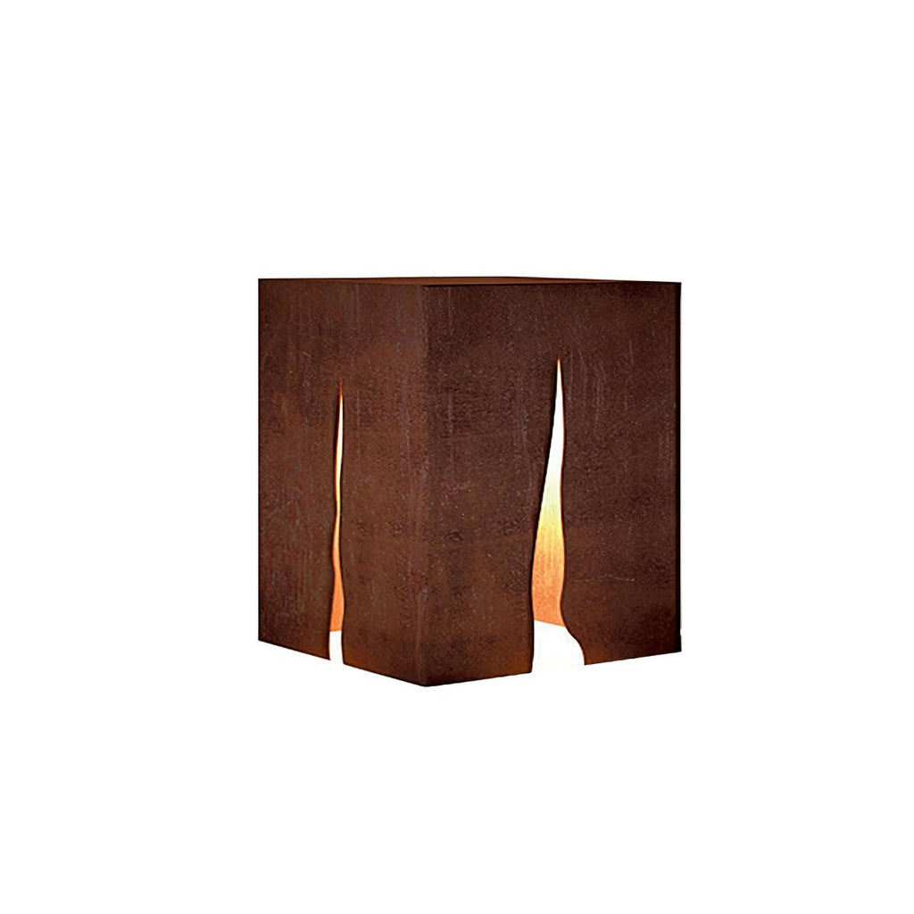 Crack Cube Sculpted Garden Light