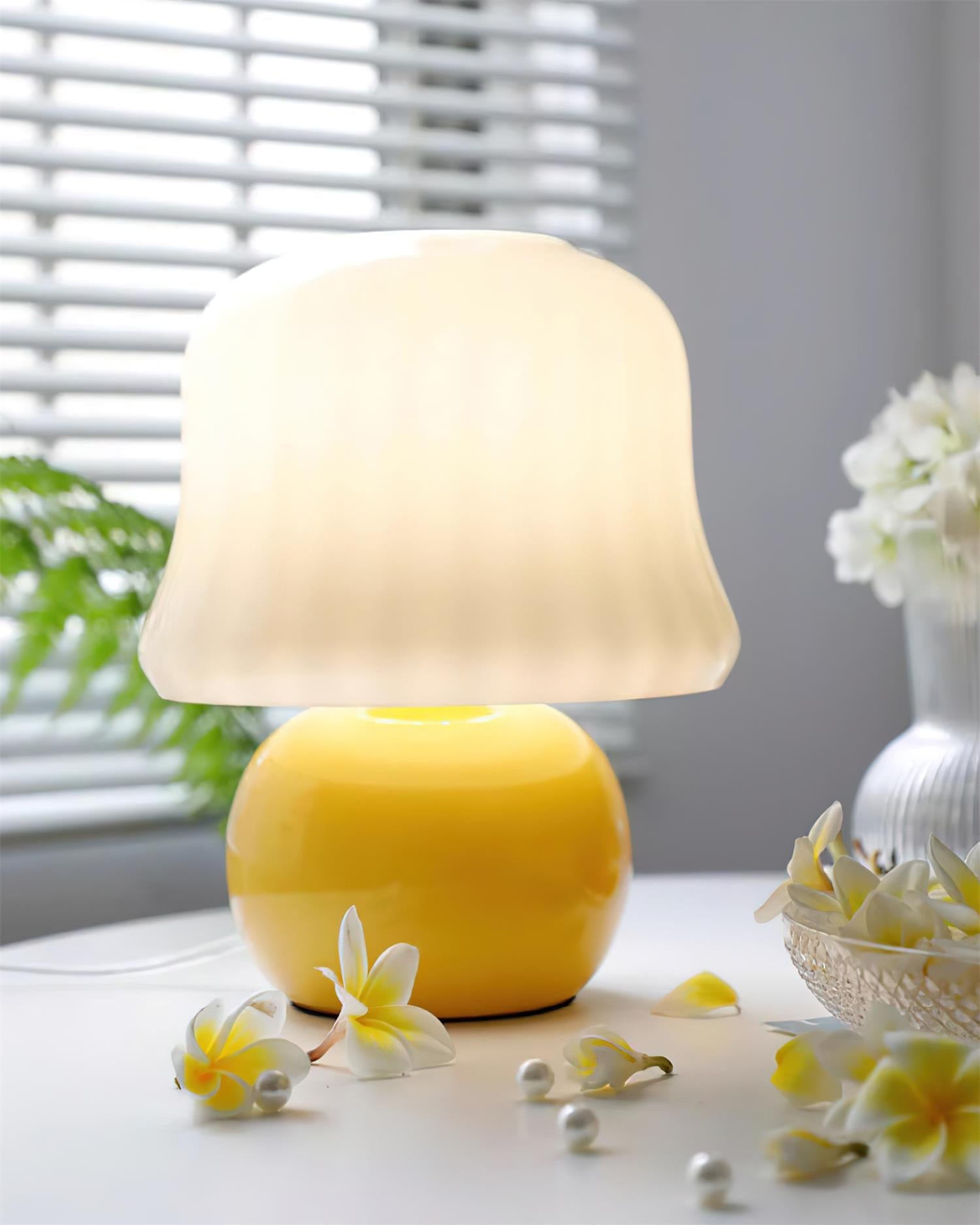 Luxury Cream Mushroom Table Lamp