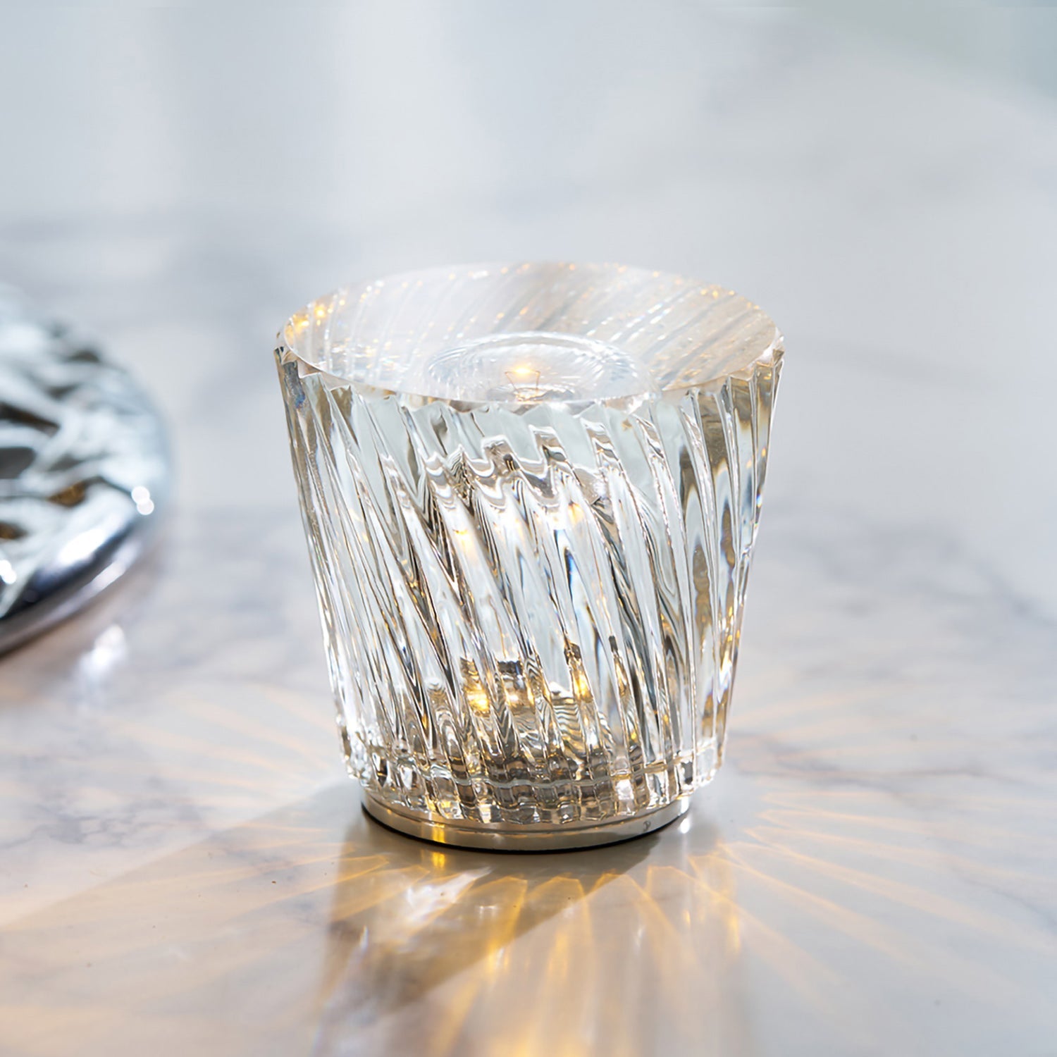 Nova Prism Table Lamp