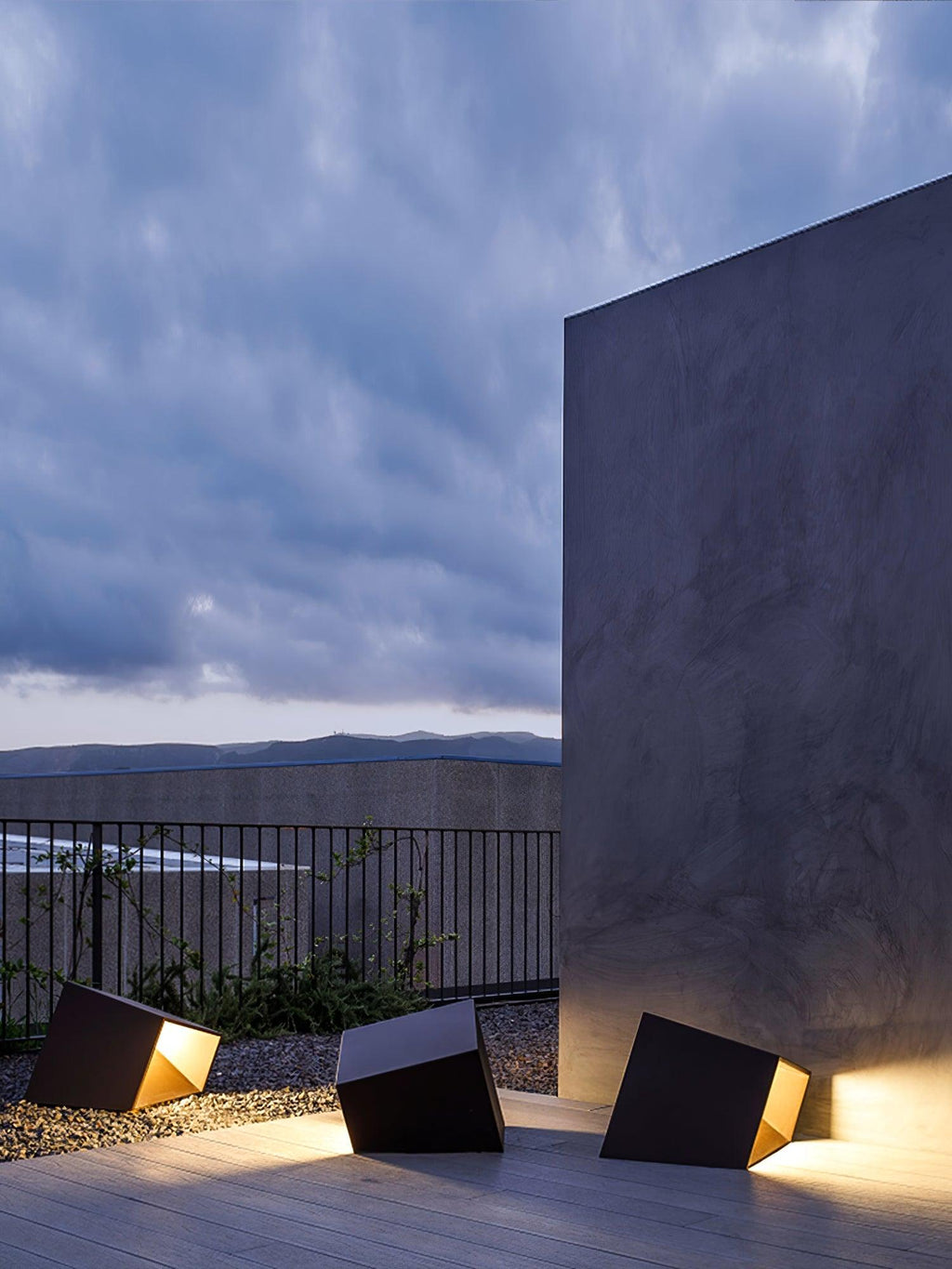 Nox Cube Outdoor Light