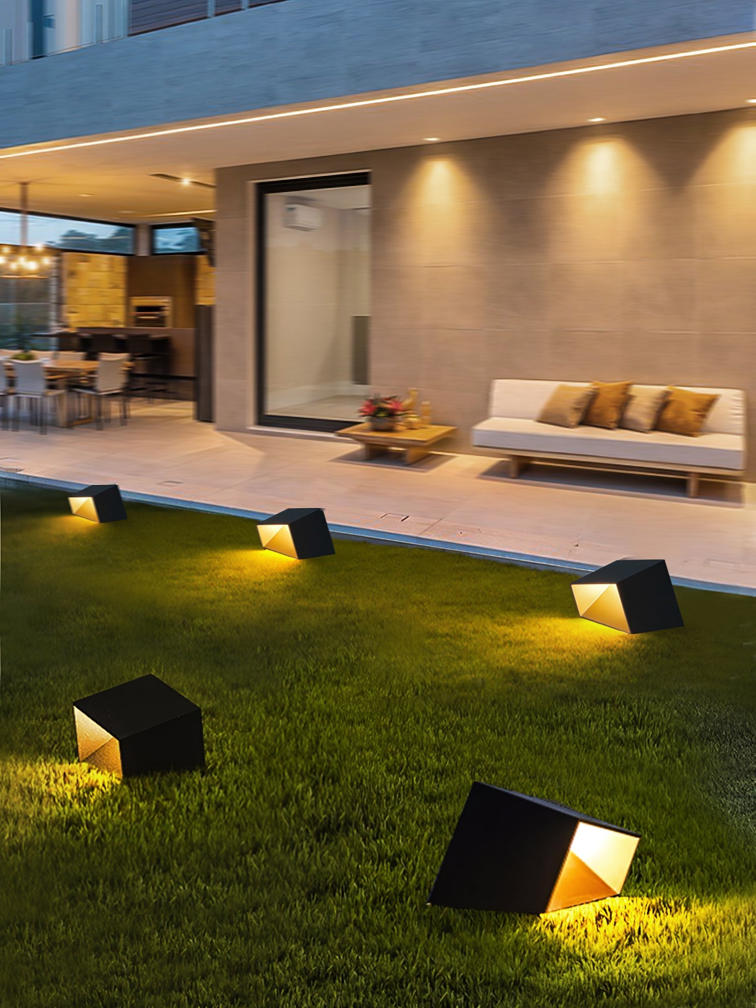 Nox Cube Outdoor Light