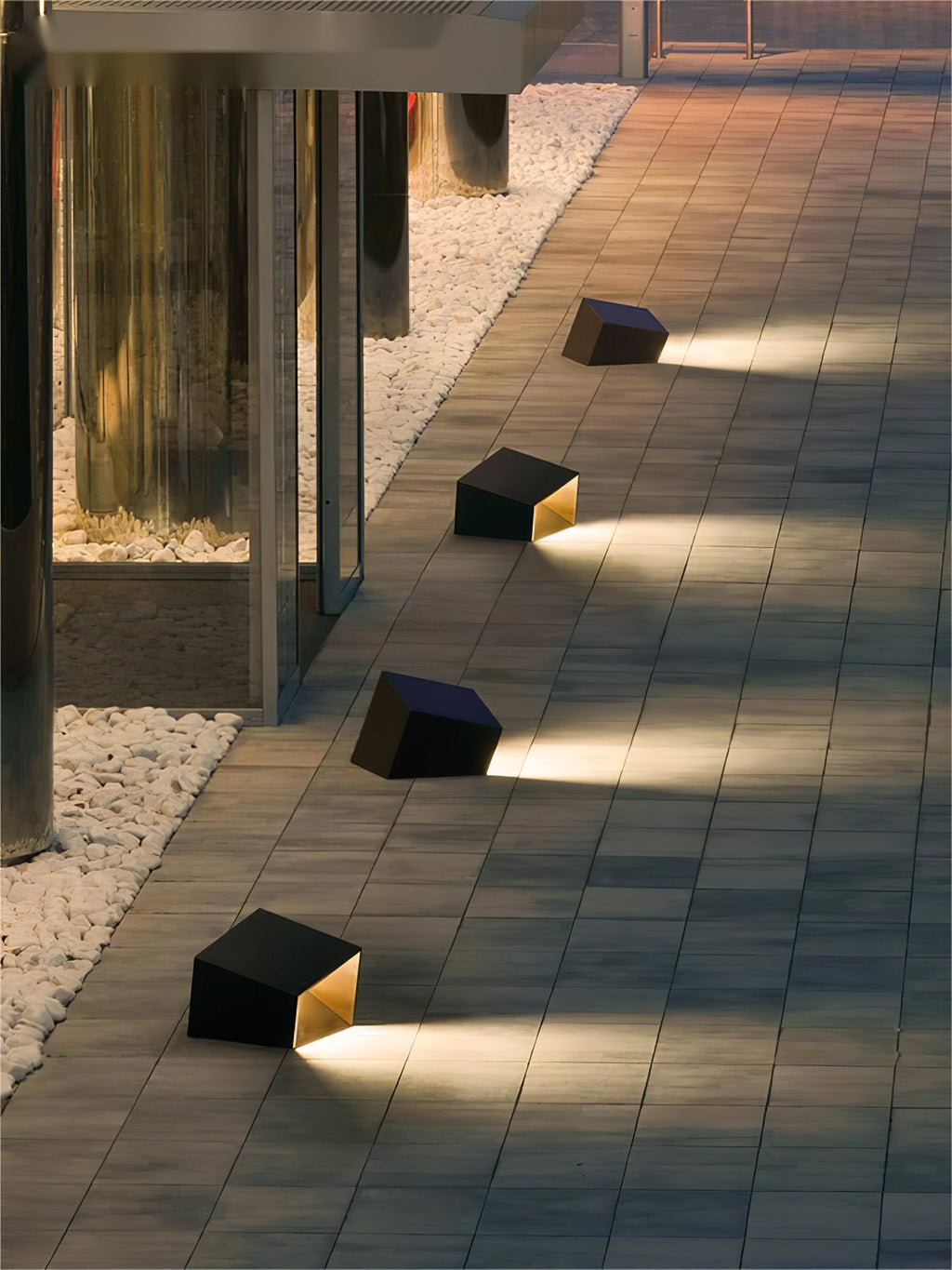 Nox Cube Outdoor Light