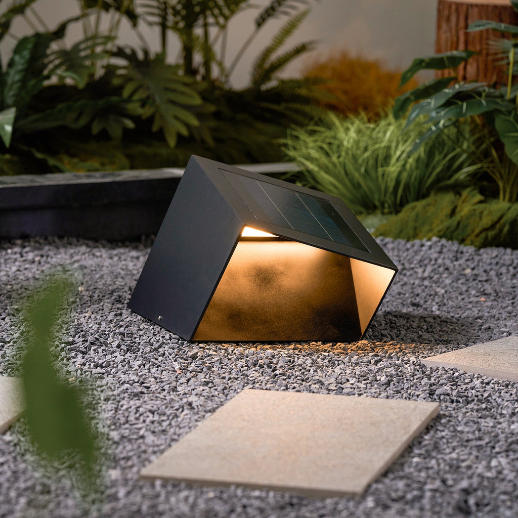 Nox Cube Solar Outdoor Light