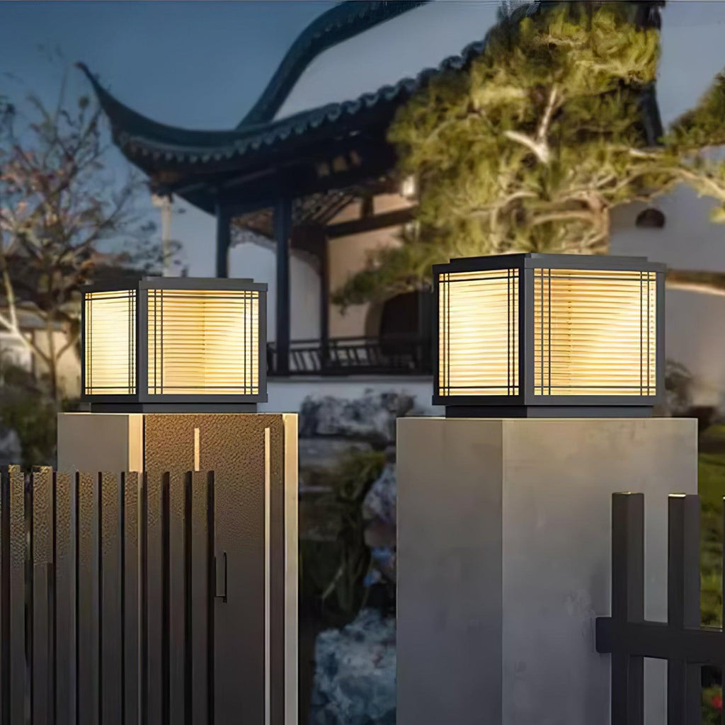 Solis Glass Box Light