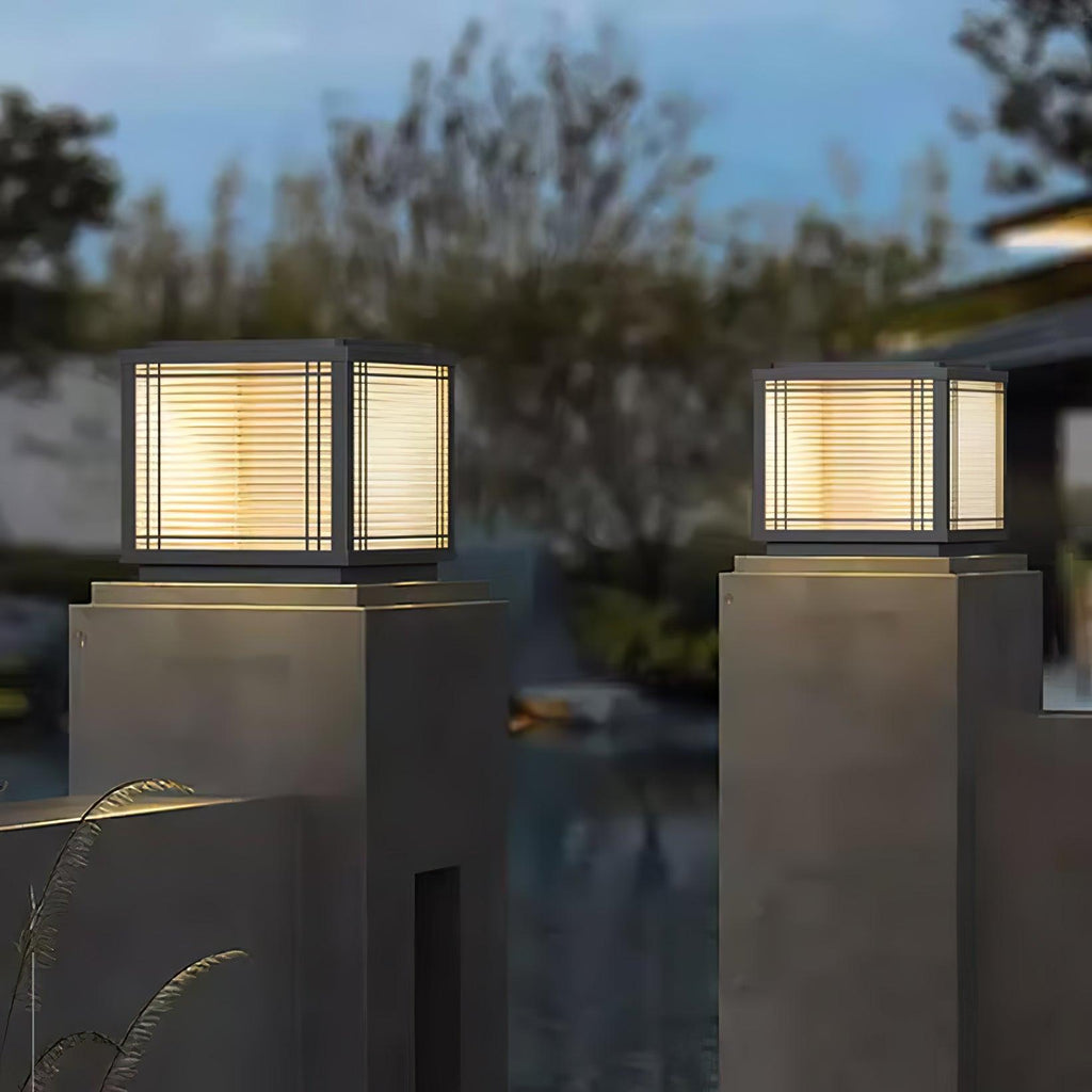 Solis Glass Box Light
