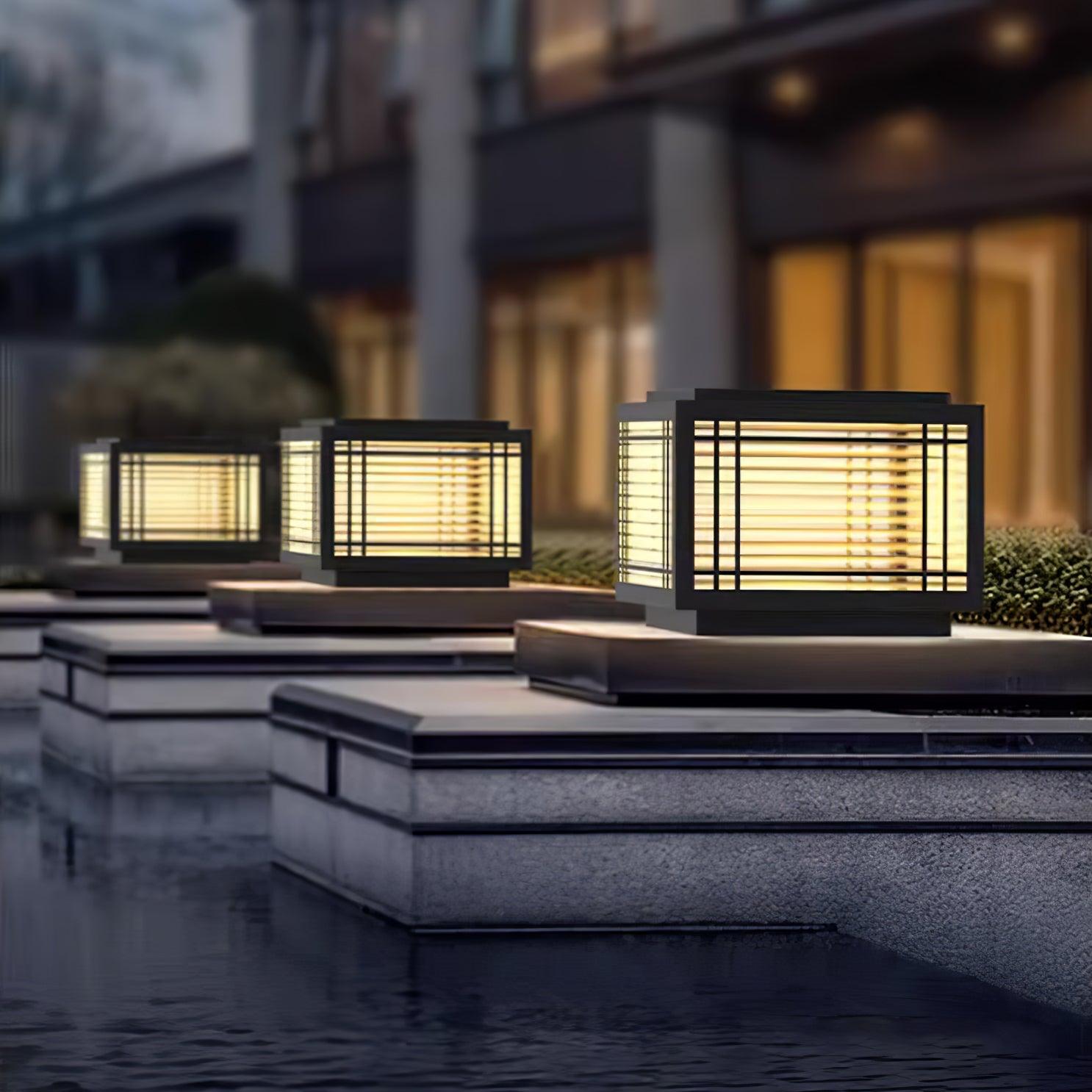Solis Glass Box Light