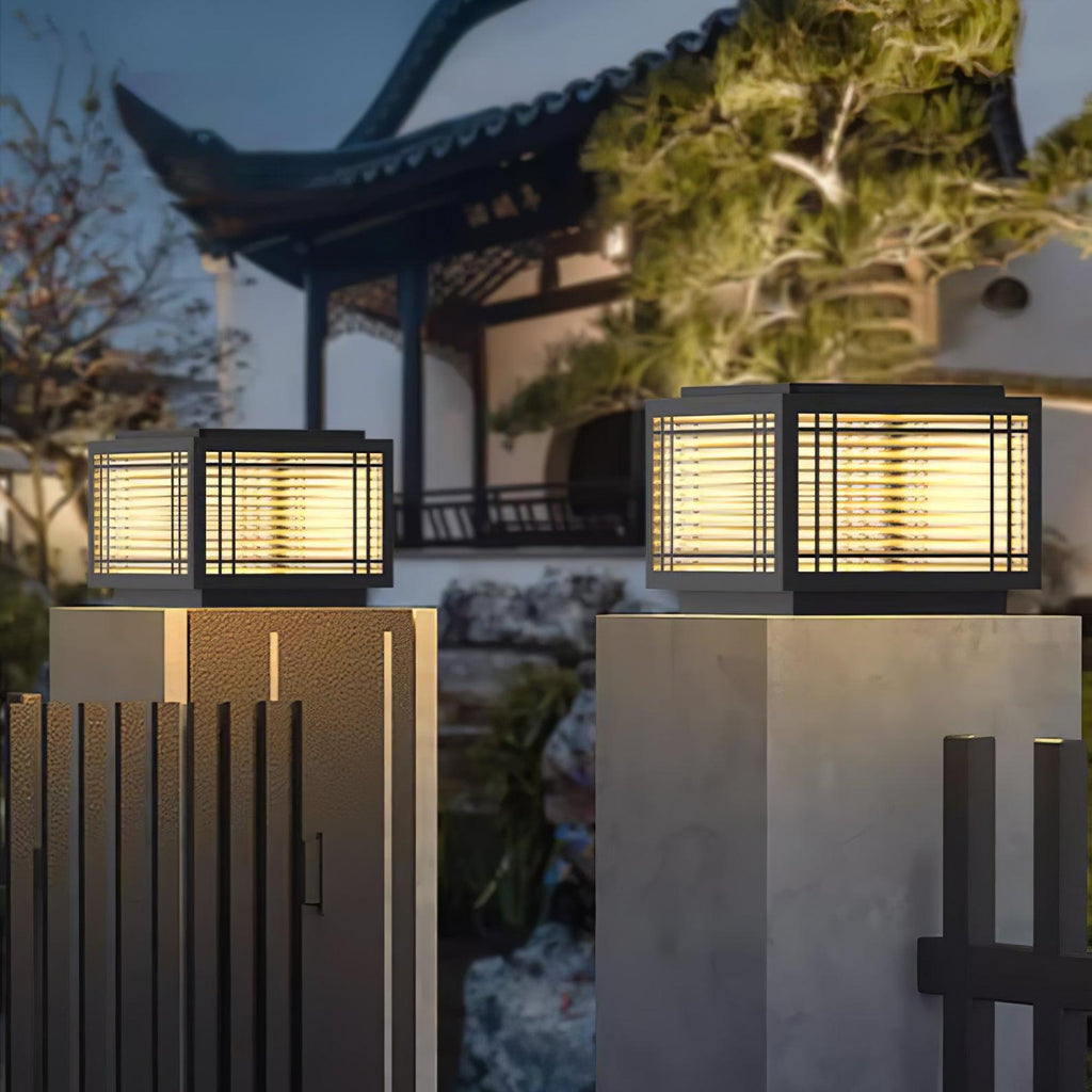 Solis Glass Box Light